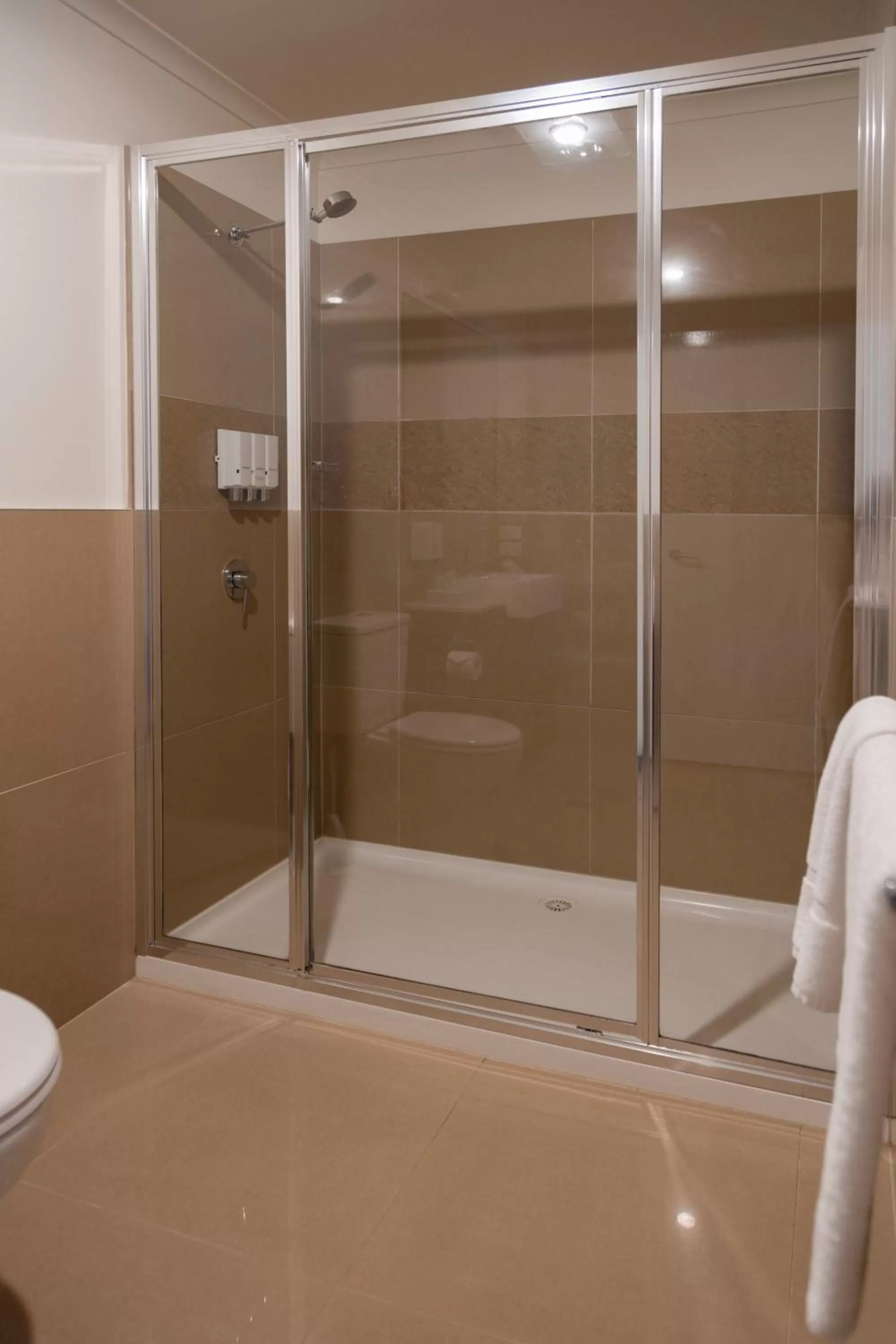 Shower in Bairnsdale International