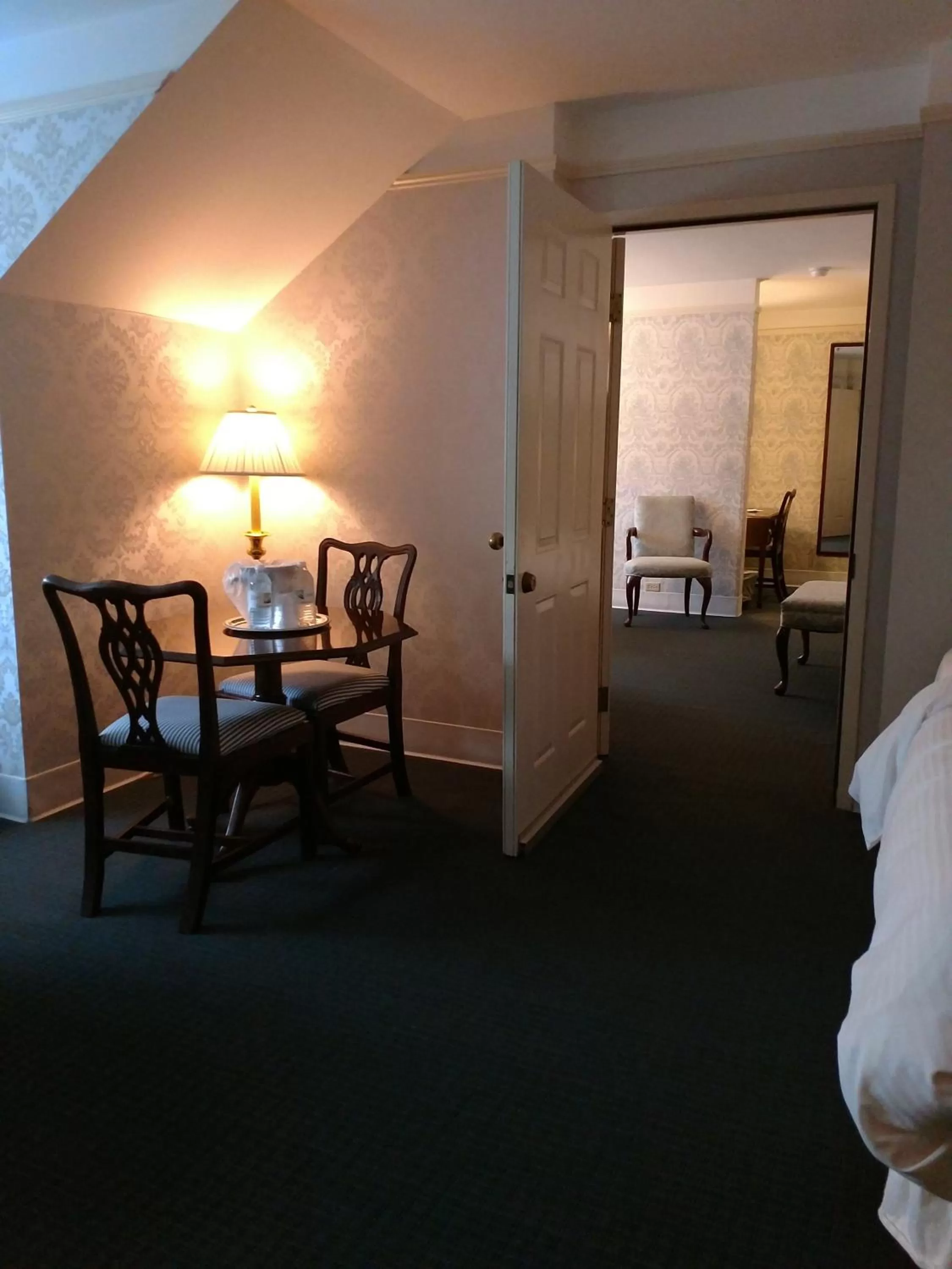 Seating area in The Simsbury Inn