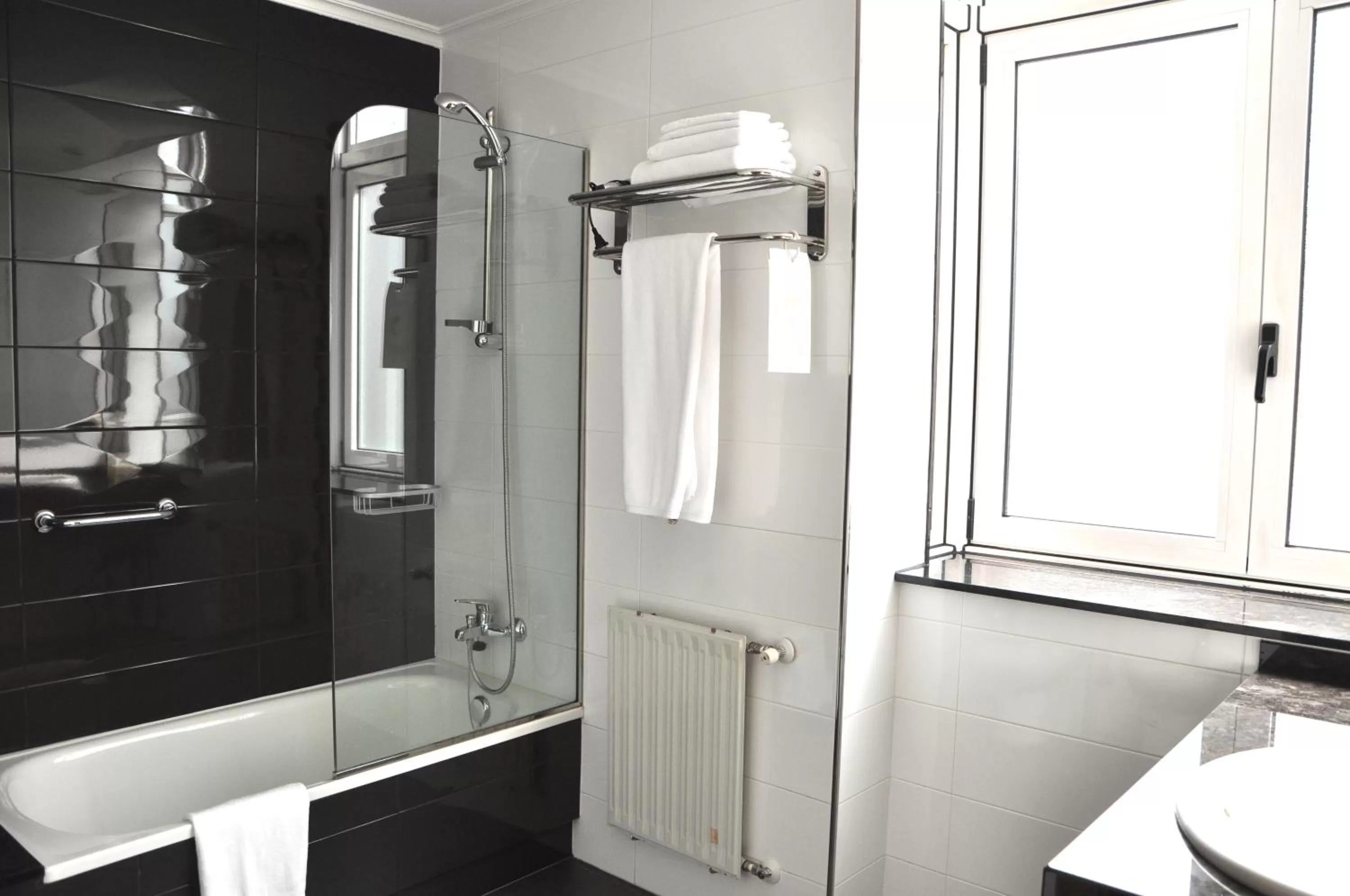 Toilet in Hotel Crunia I A Coruña