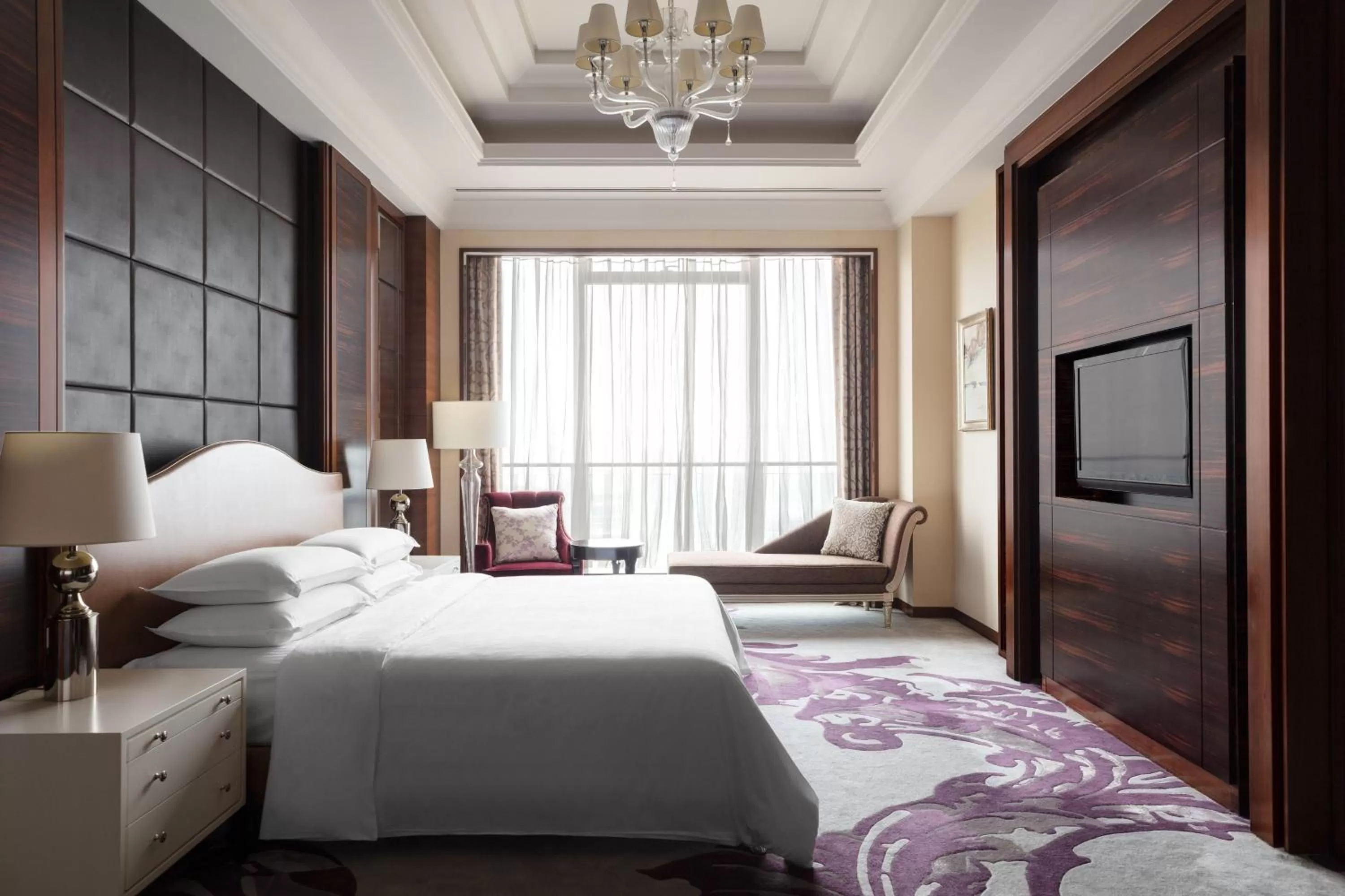 Bedroom, Bed in Sheraton Qingdao Jiaozhou Hotel