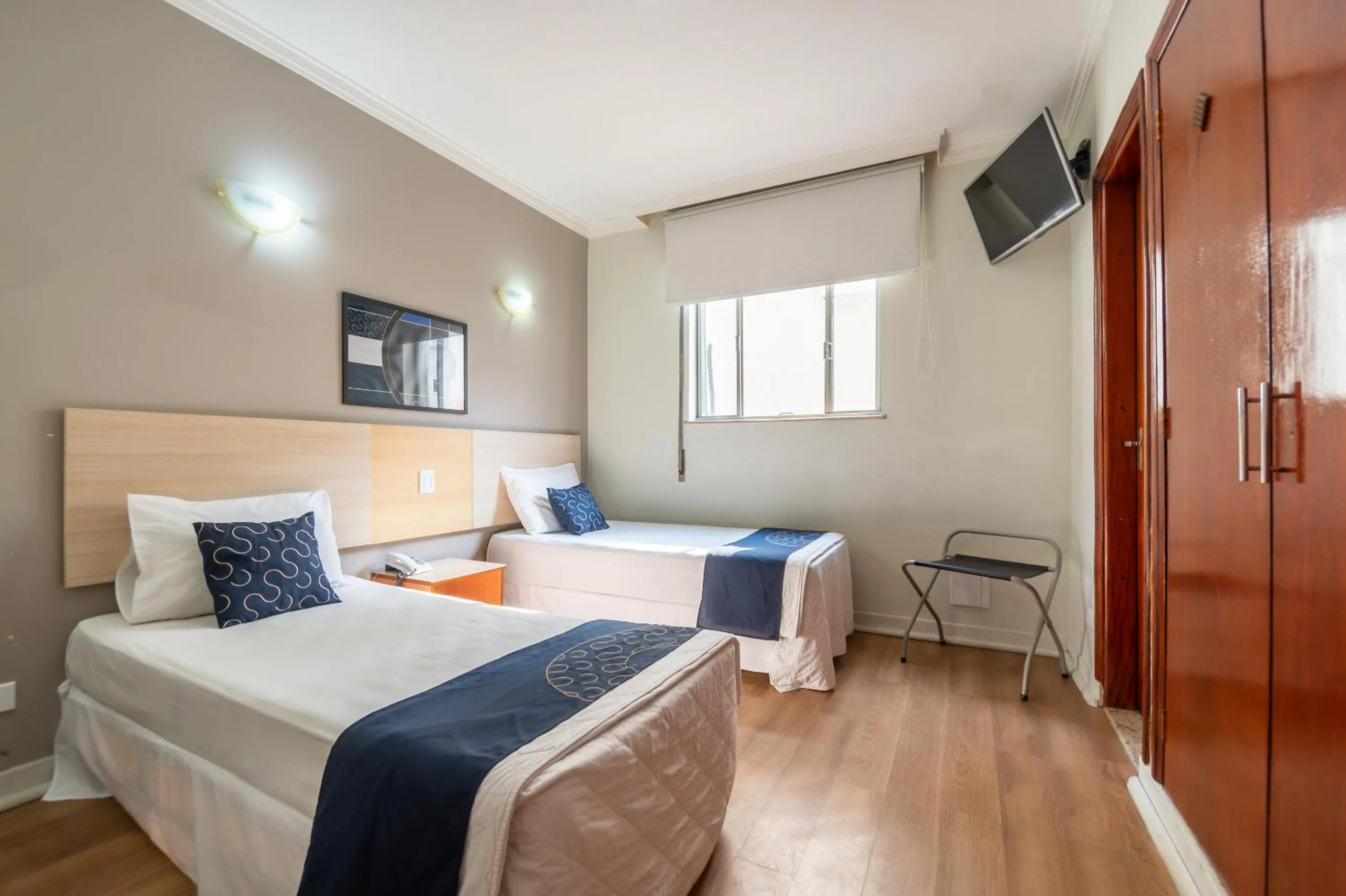 Bedroom, Bed in Rede Andrade Piratininga