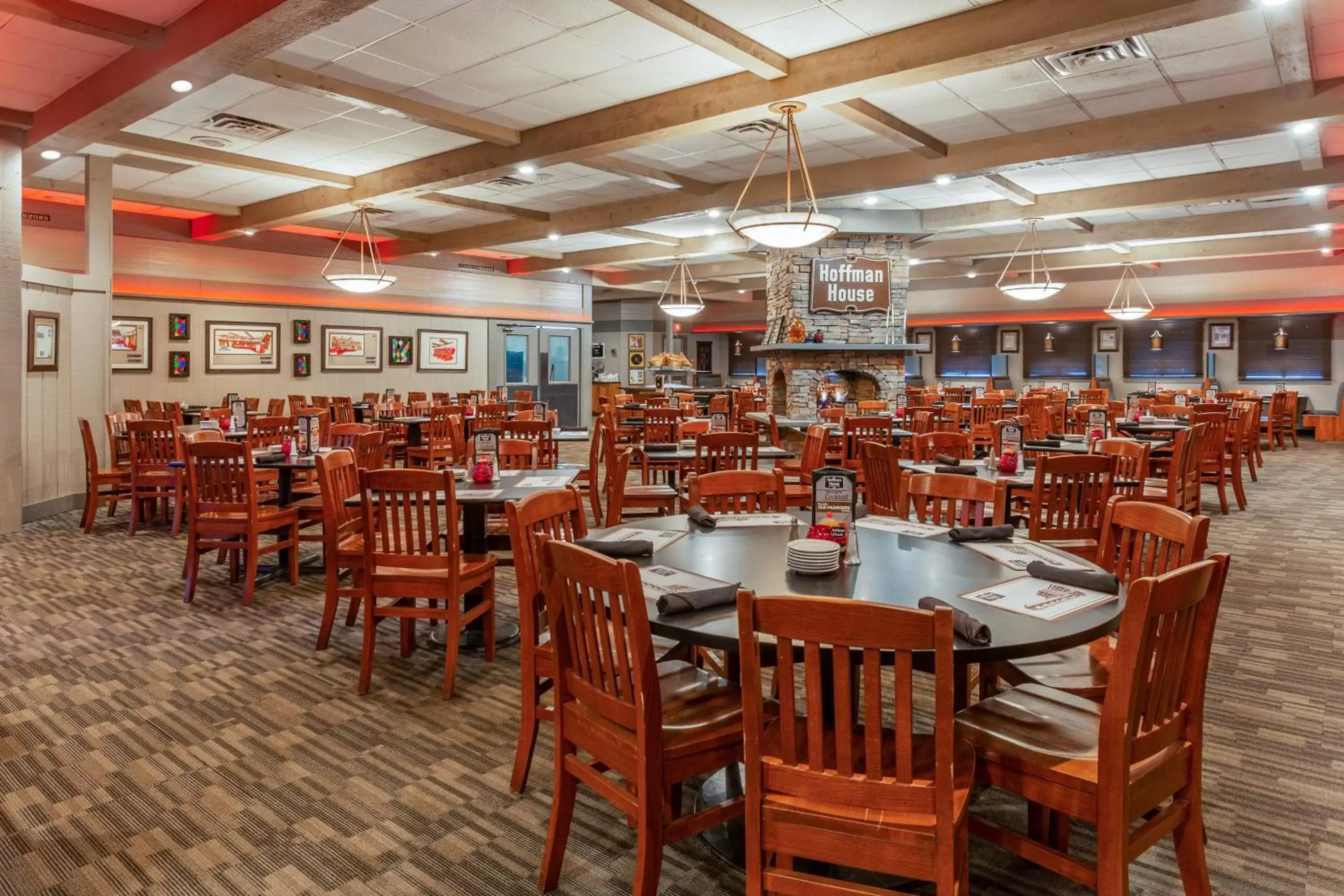 Restaurant/places to eat in Holiday Inn Rockford by IHG Restaurant/places to eat in Holiday Inn Rockford by IHG