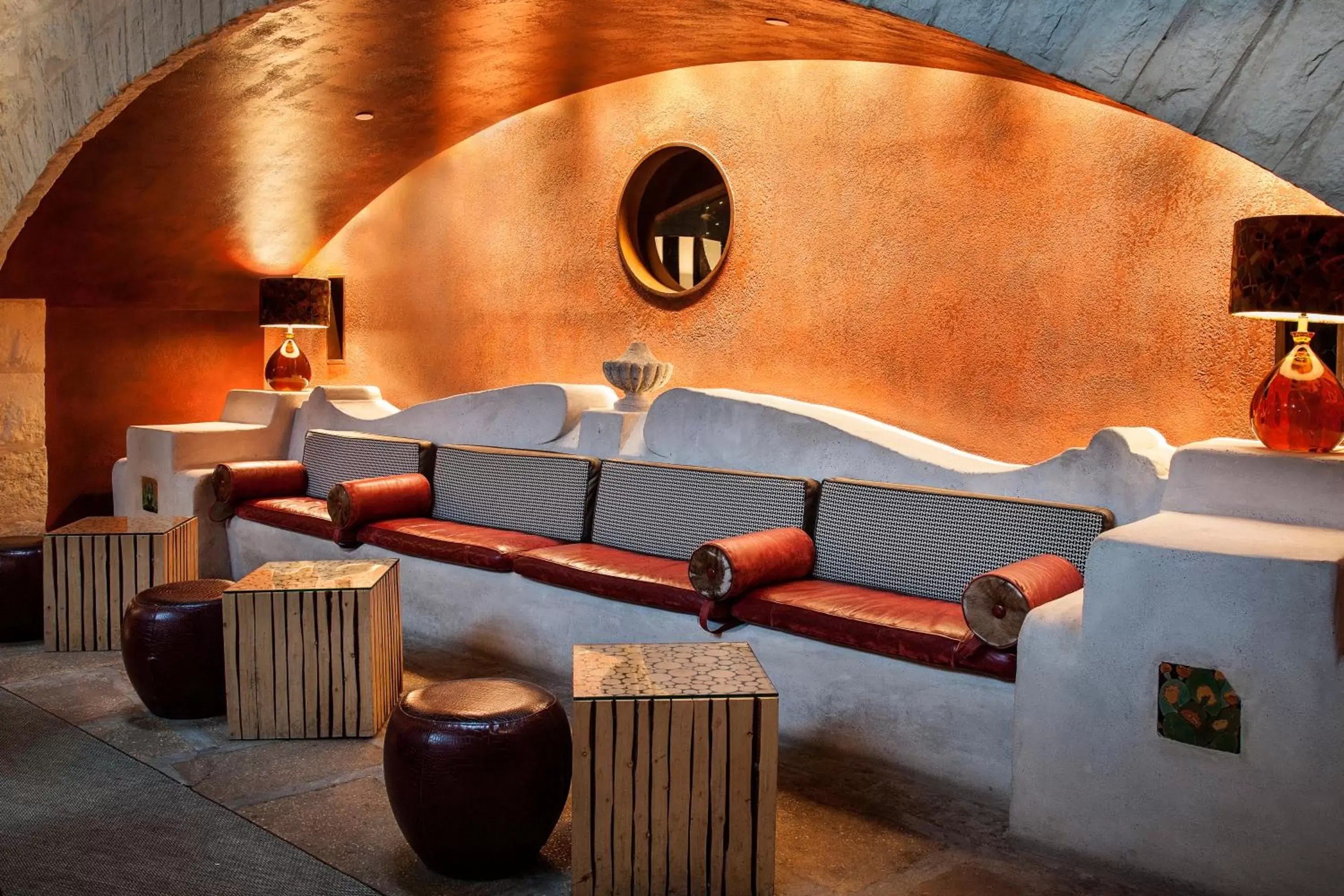 Lounge or bar in Hotel Contessa - Suites on the Riverwalk Lounge or bar in Hotel Contessa - Suites on the Riverwalk