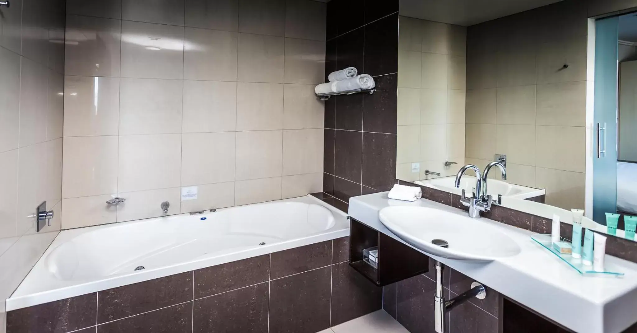 Bathroom in Trinity Wharf Tauranga Bathroom in Trinity Wharf Tauranga