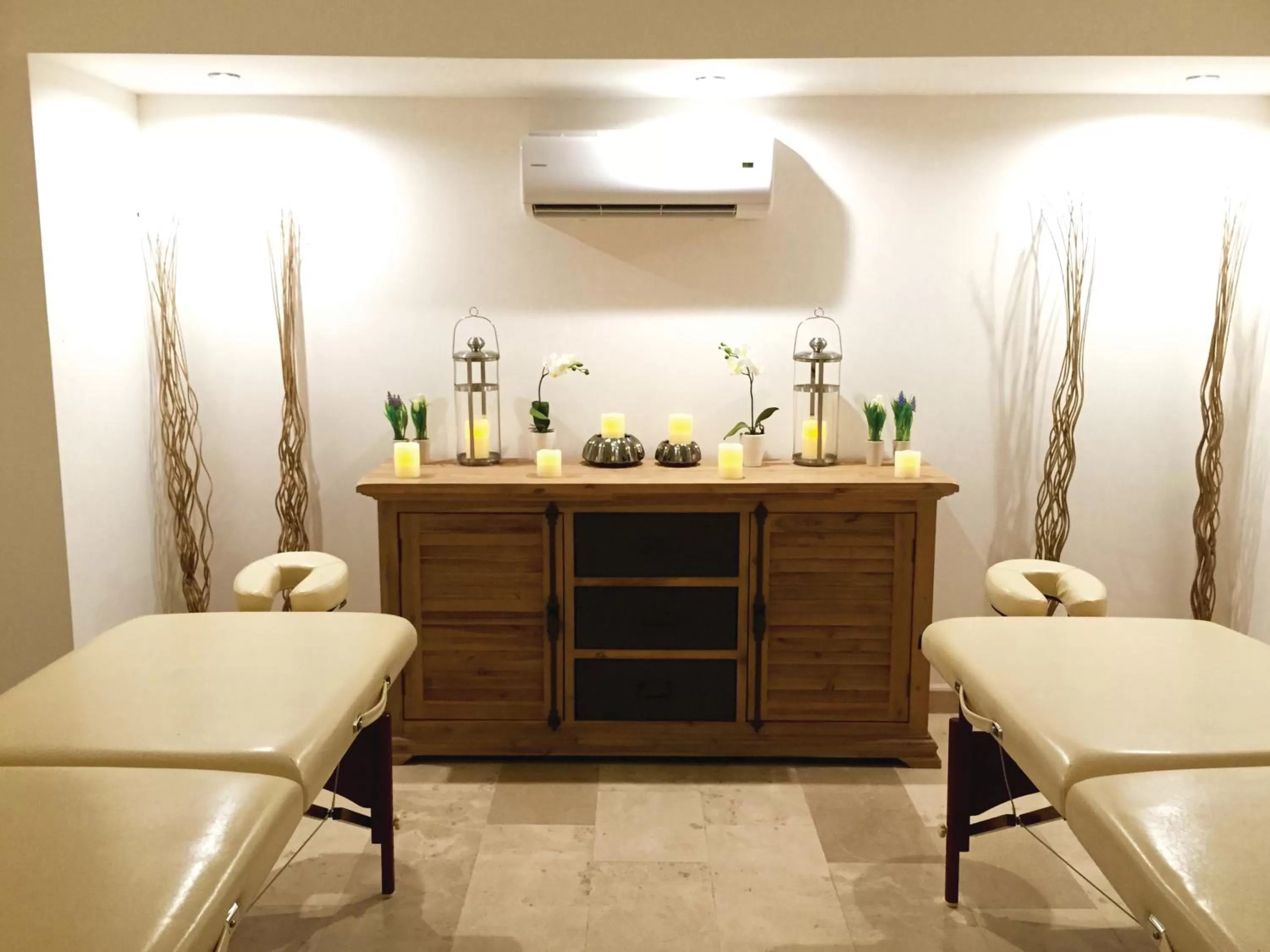 Massage in Oceano Boutique Hotel & Bistró