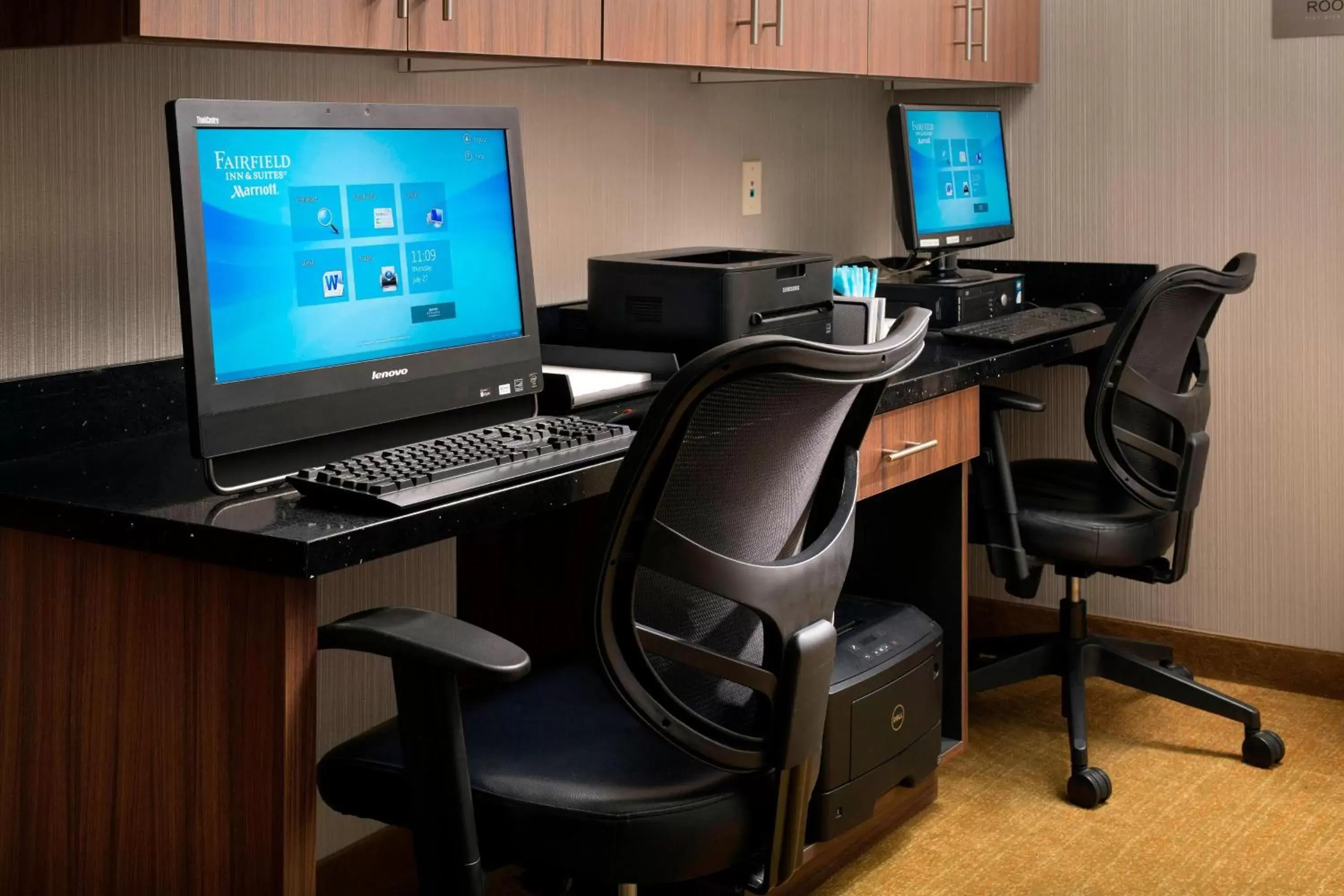 Business facilities, Business Area/Conference Room in Fairfield Inn & Suites by Marriott Albuquerque Airport