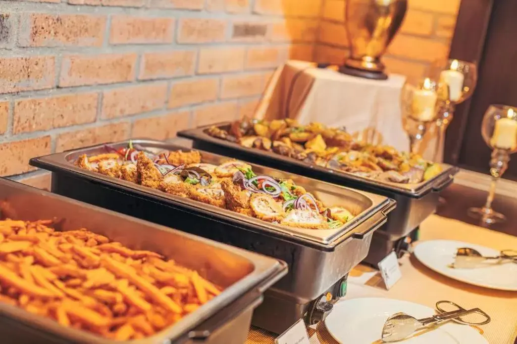 Deluxe Family Room in Central Panzió Gyula Deluxe Family Room in Central Panzió Gyula