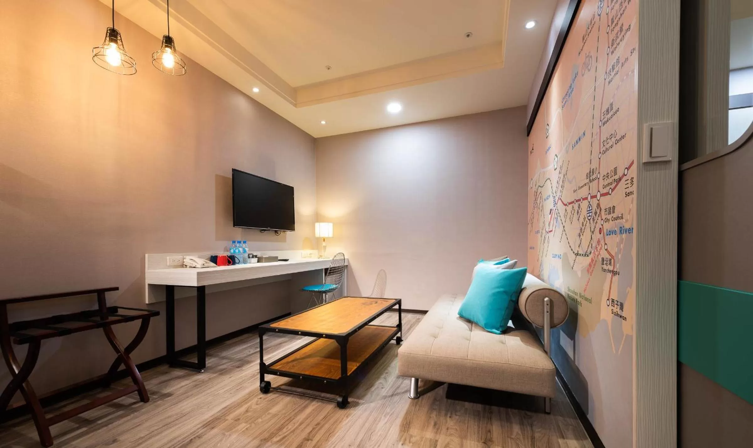 Superior Family Room in Holiday Garden Hotel SKM Park