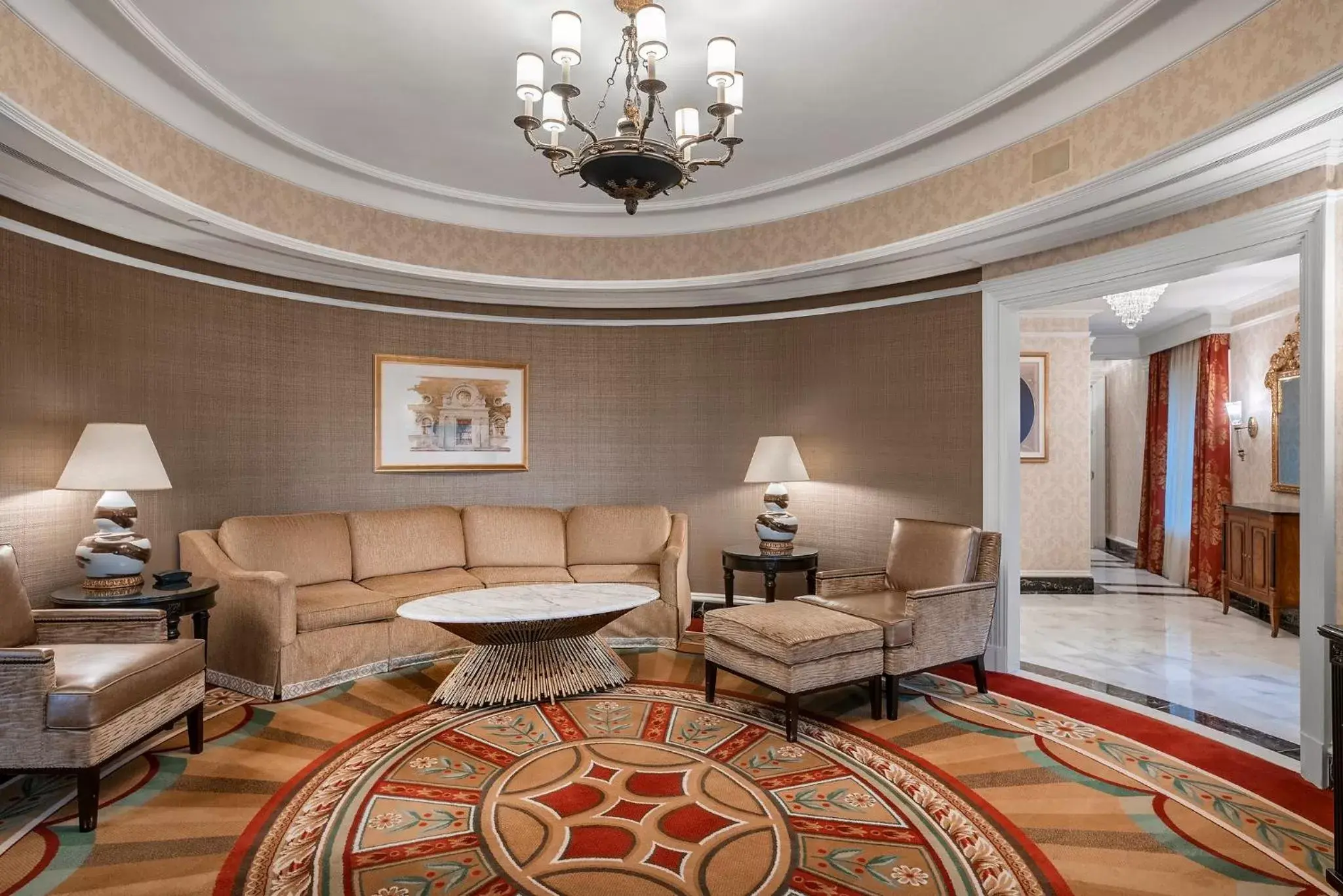 Bedroom, Seating Area in Willard InterContinental Washington, an IHG Hotel