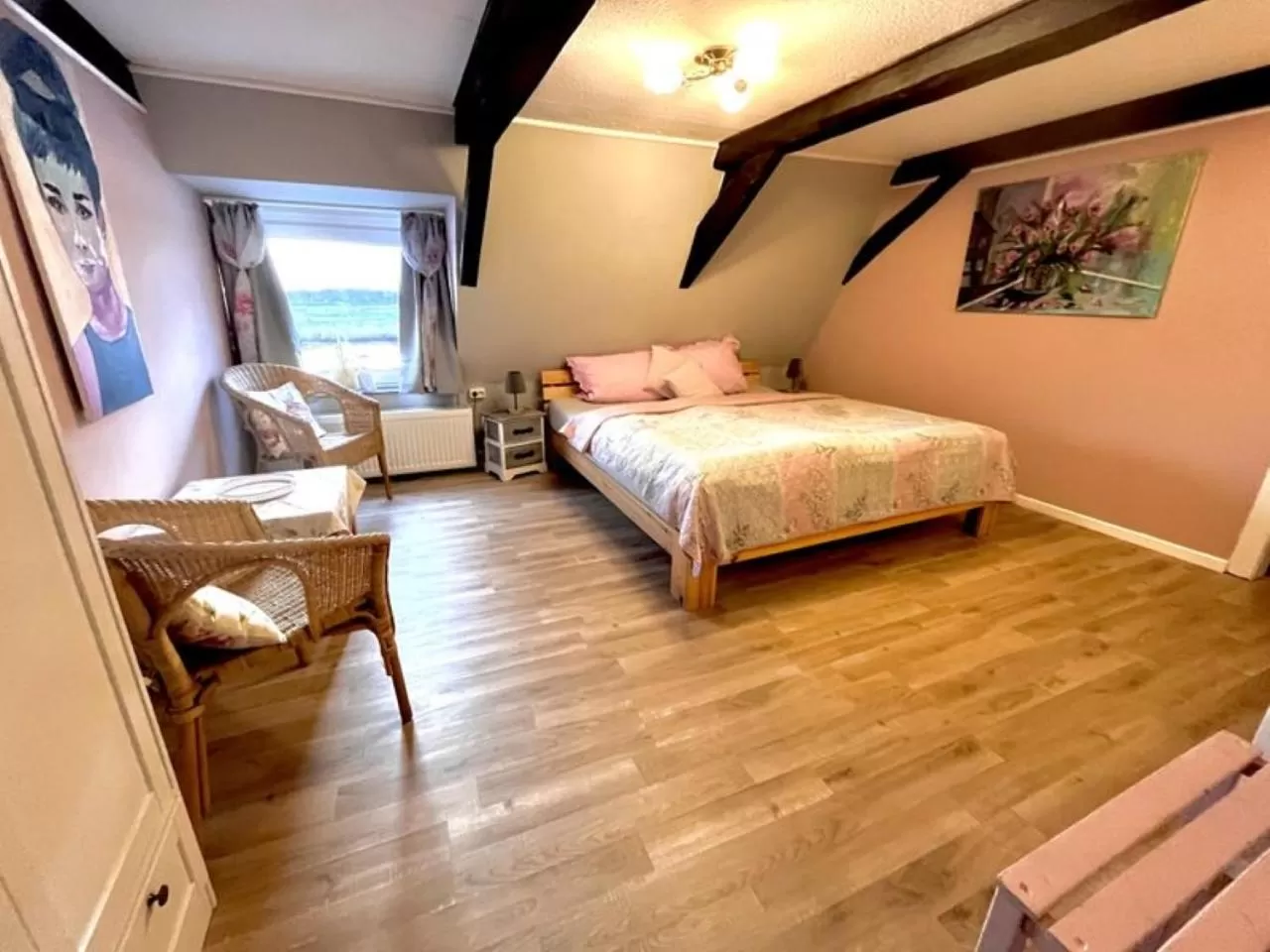 Photo of the whole room in Seefahrer Musik- & Kreativhotel