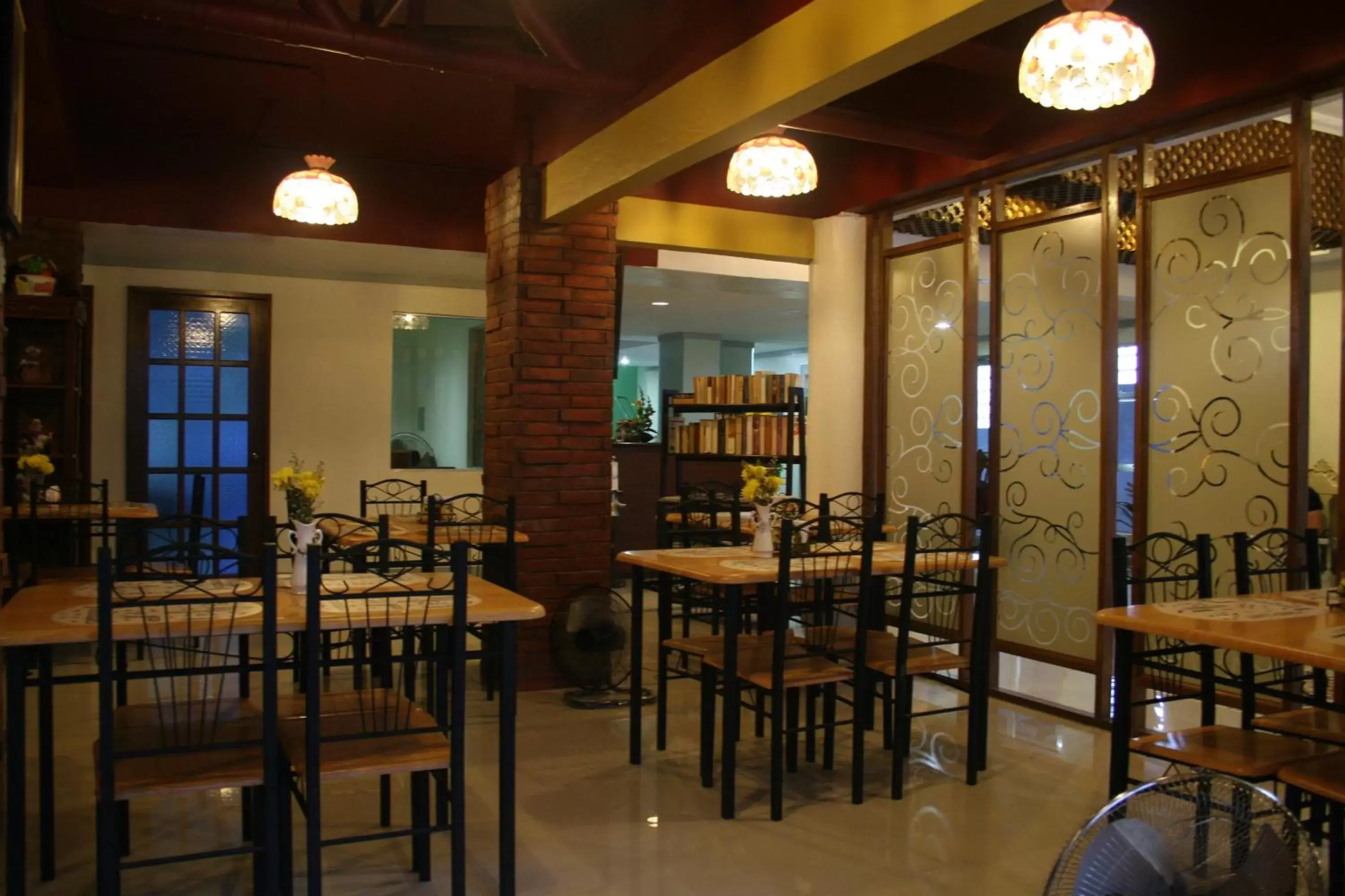 Restaurant/places to eat in Pacific Pensionne Restaurant/places to eat in Pacific Pensionne