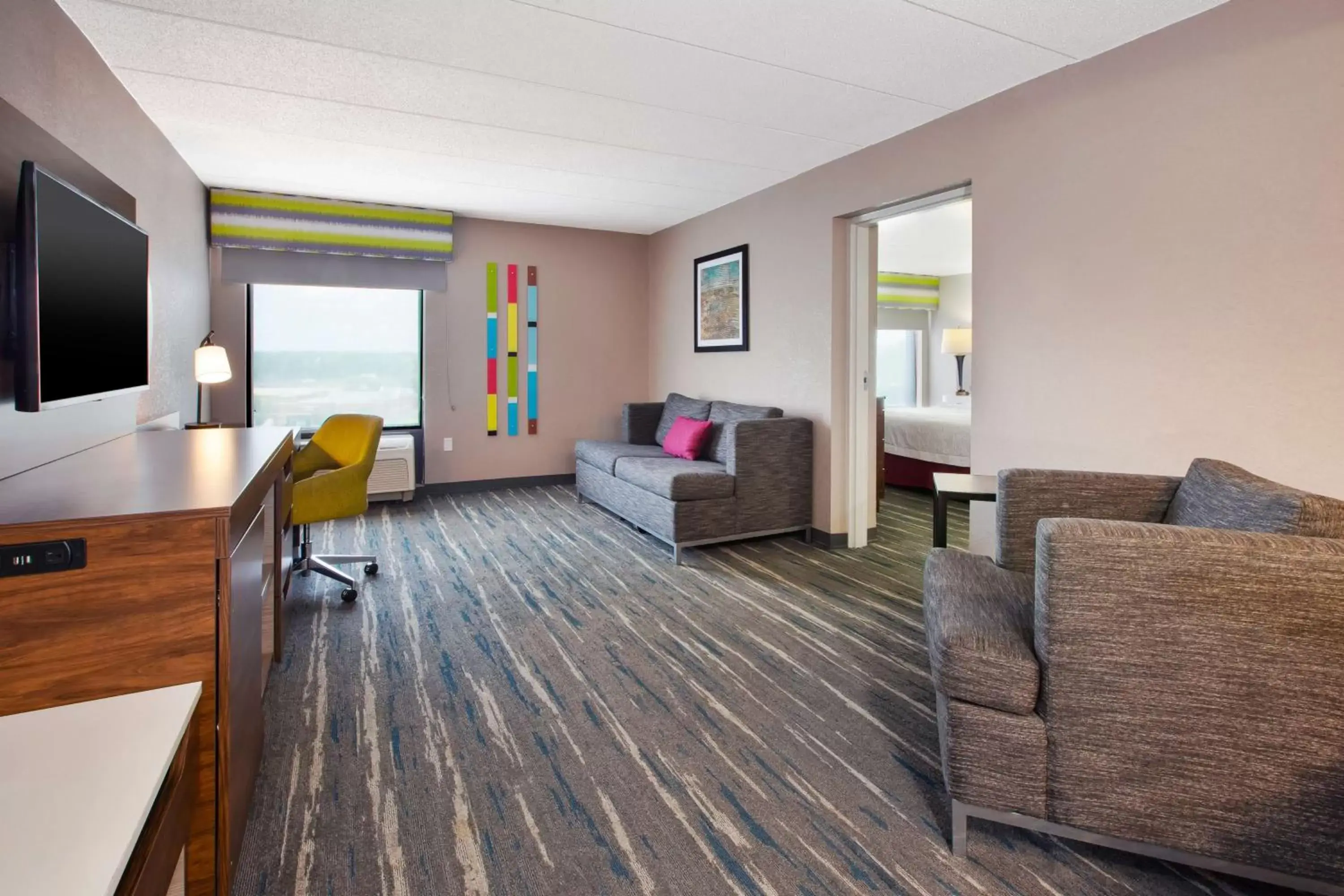 Living room, Seating Area in Hampton Inn College Park