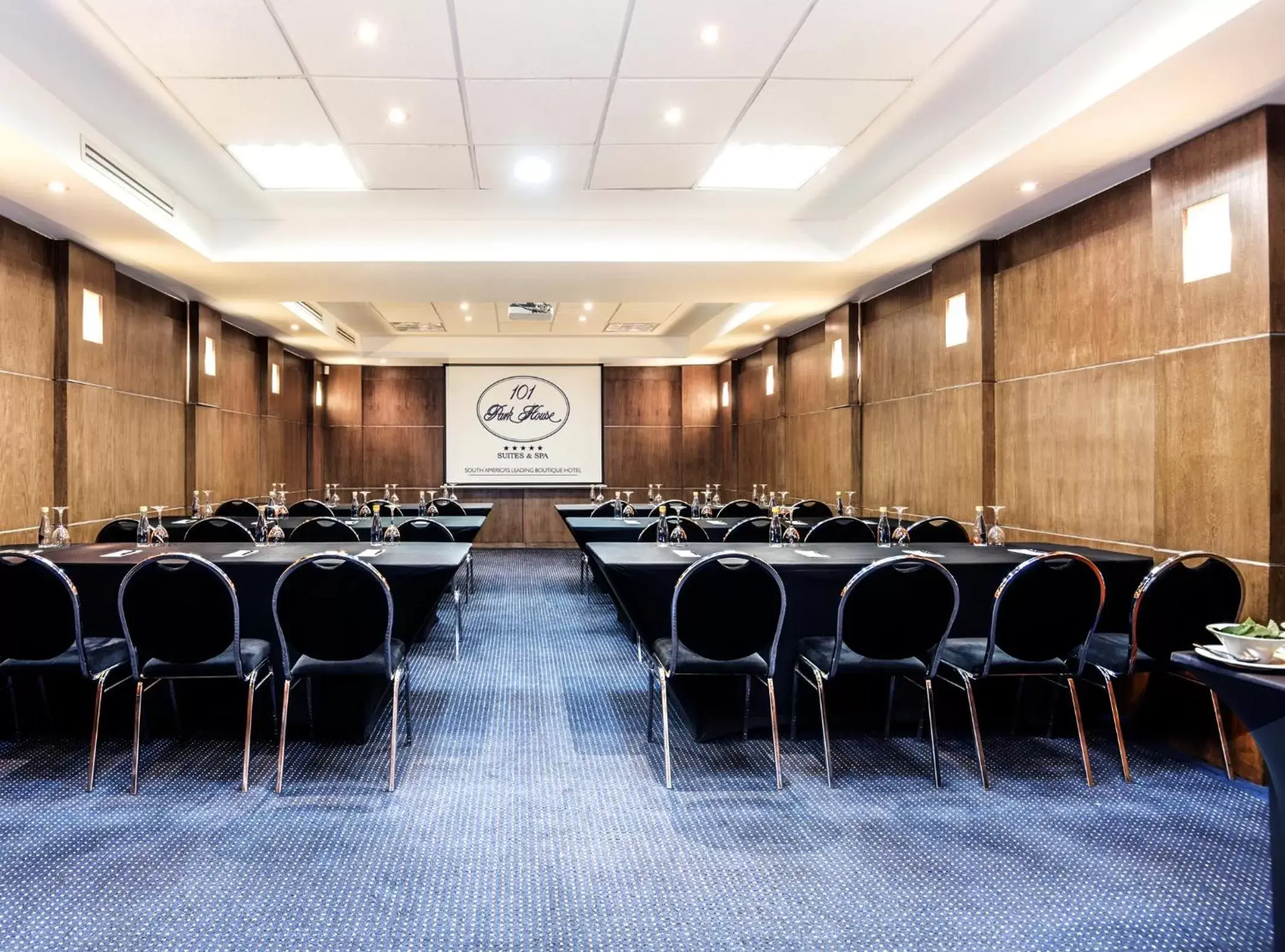 Meeting/conference room in Hotel 101 Park House