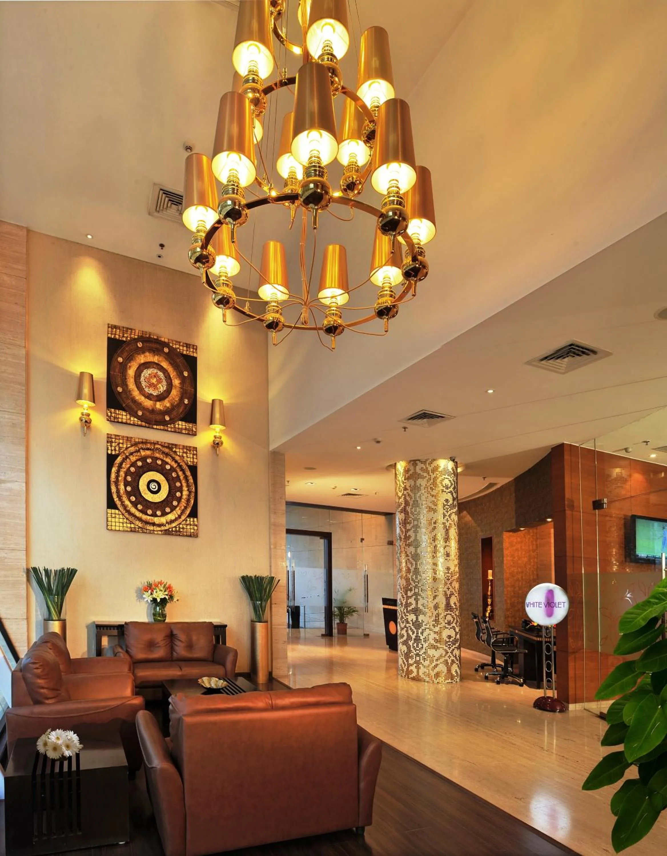 Lobby or reception in Majestic Court Sarovar Portico