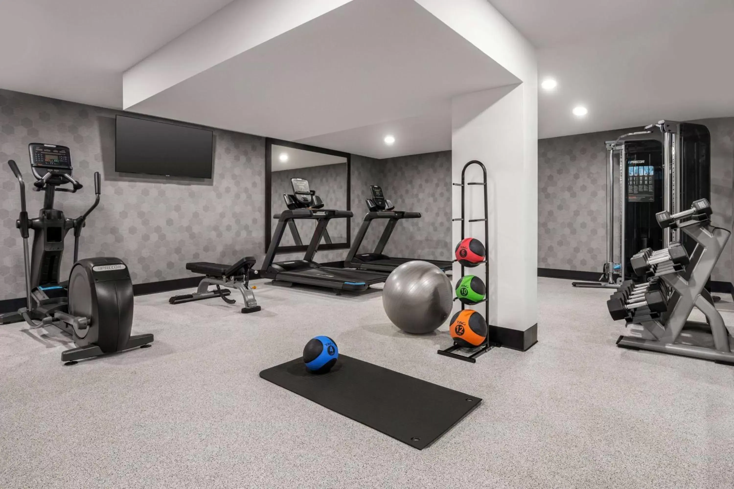 Fitness Center/Facilities in La Quinta Inn Lexington-Horse Park