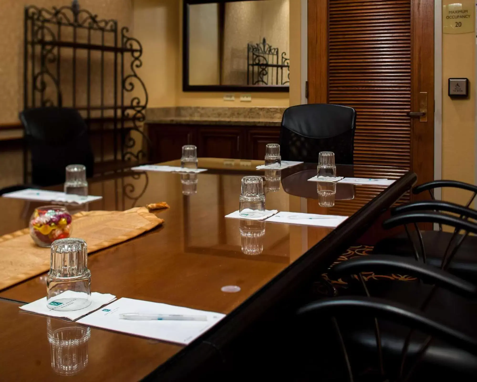 Meeting/conference room in Embassy Suites San Antonio Airport