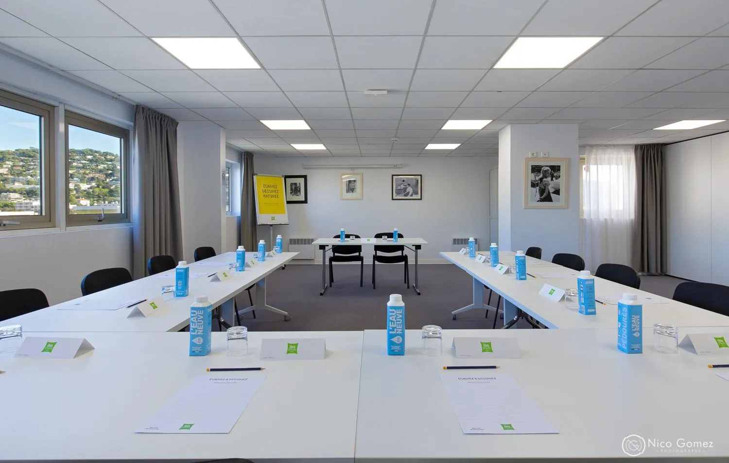 Meeting/conference room in ibis Styles Cannes Le Cannet