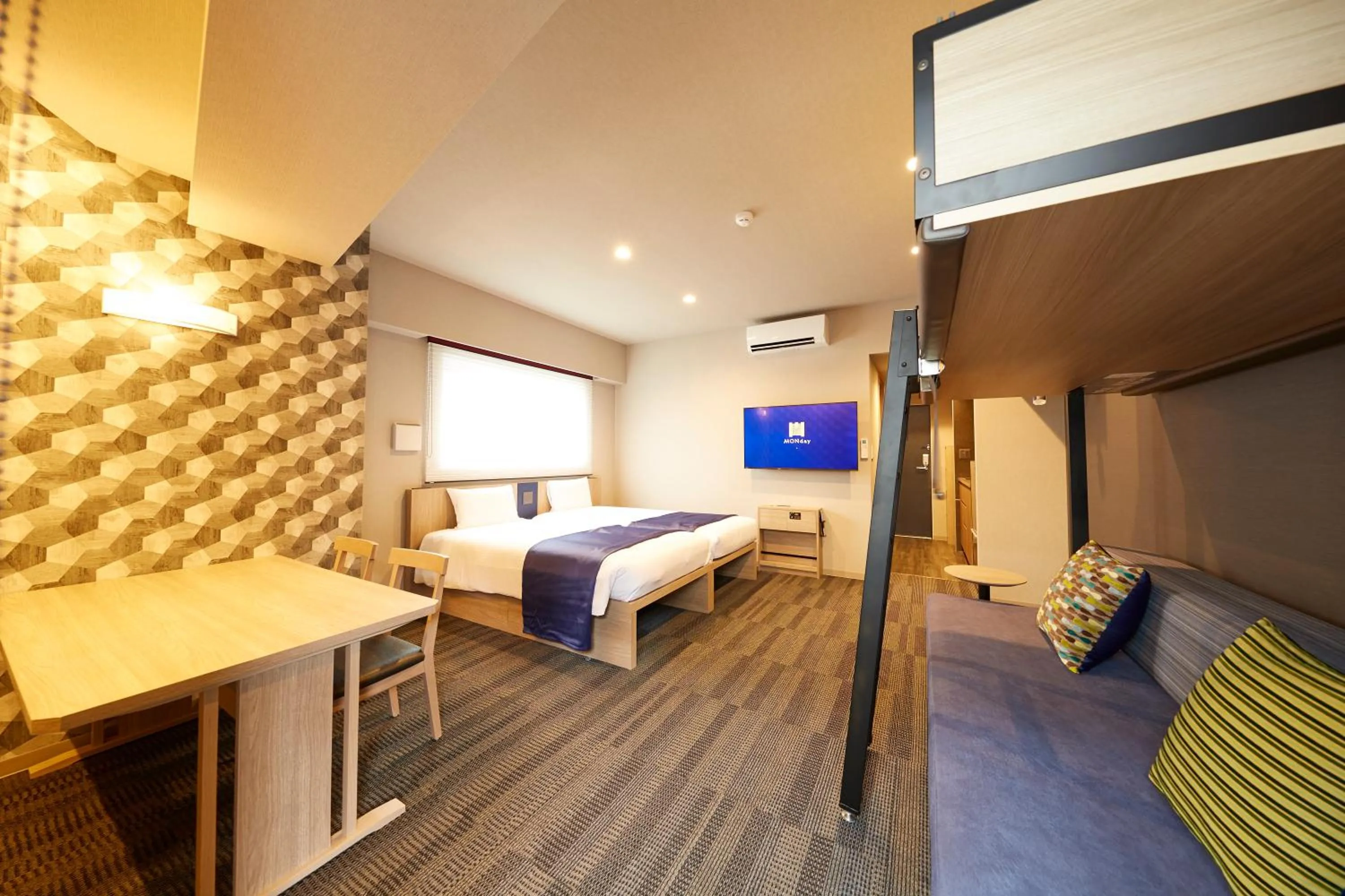 Photo of the whole room, Bed in MONday Apart Hamamatsucho Daimon