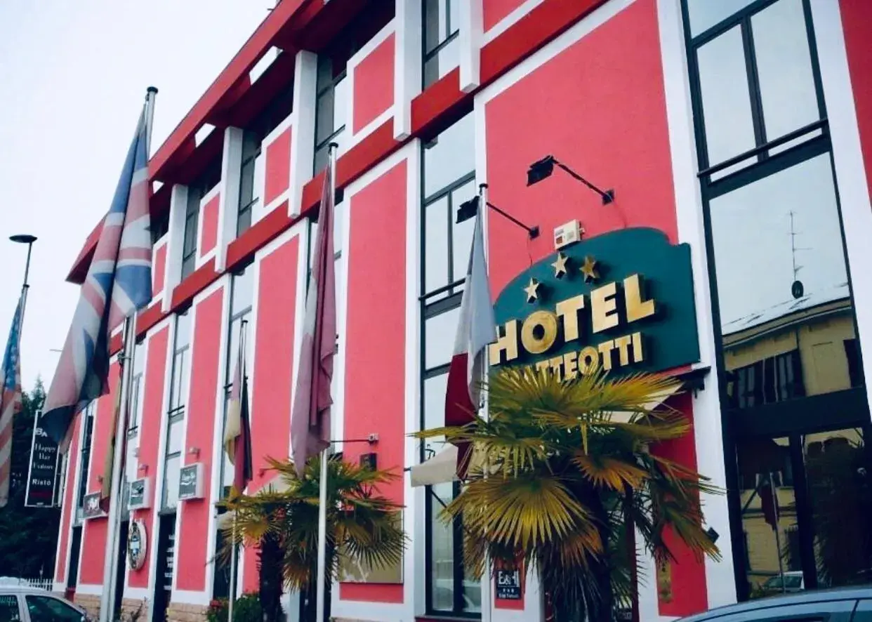 Property Building in Hotel Matteotti