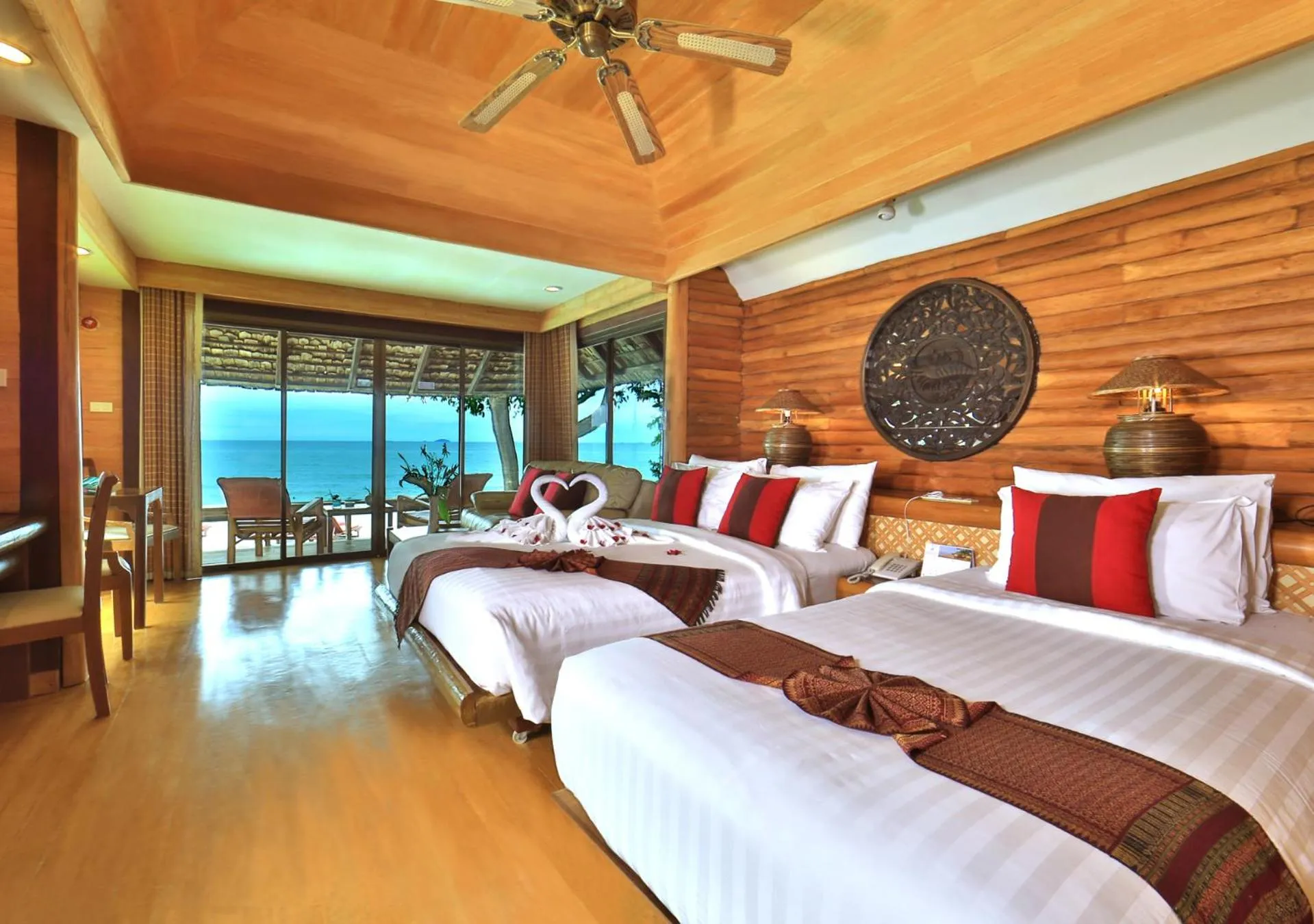 Bedroom, Bed in Sunset Park Resort and Spa By SWR