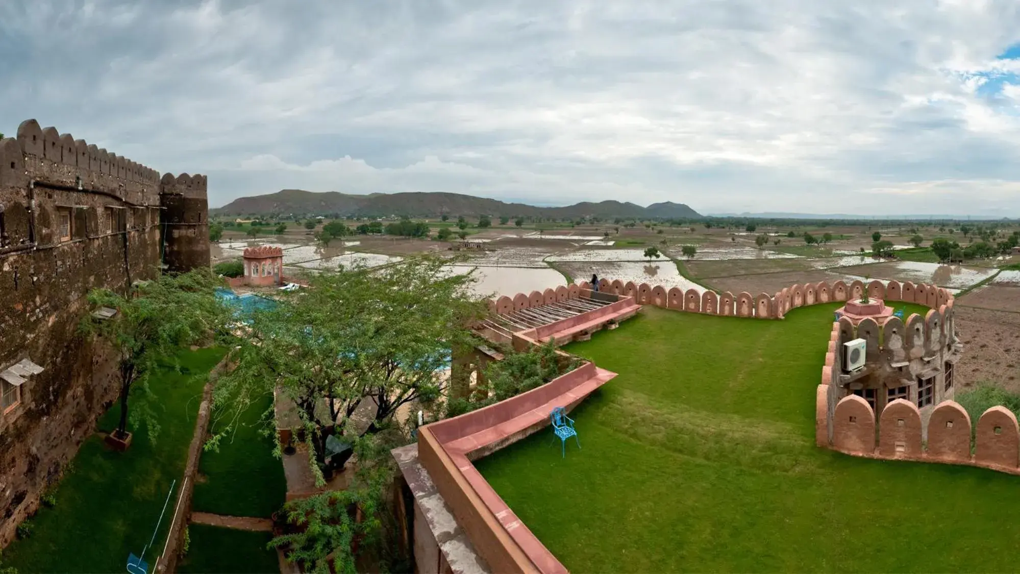 Bird's eye view in Neemrana's Hill Fort Kesroli