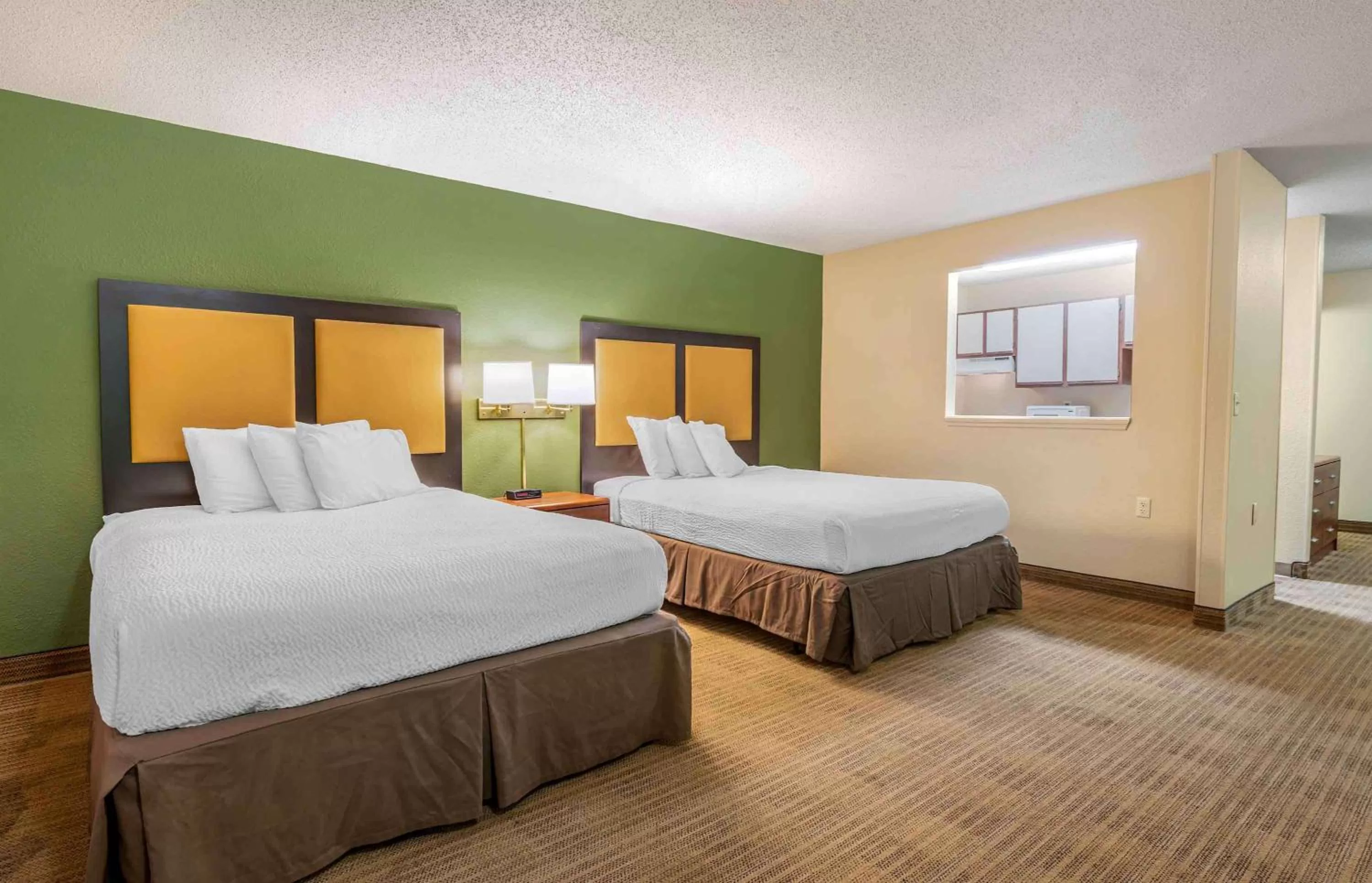 Deluxe Studio with Two Queen Beds - Non-Smoking in Extended Stay America Suites - Evansville - East