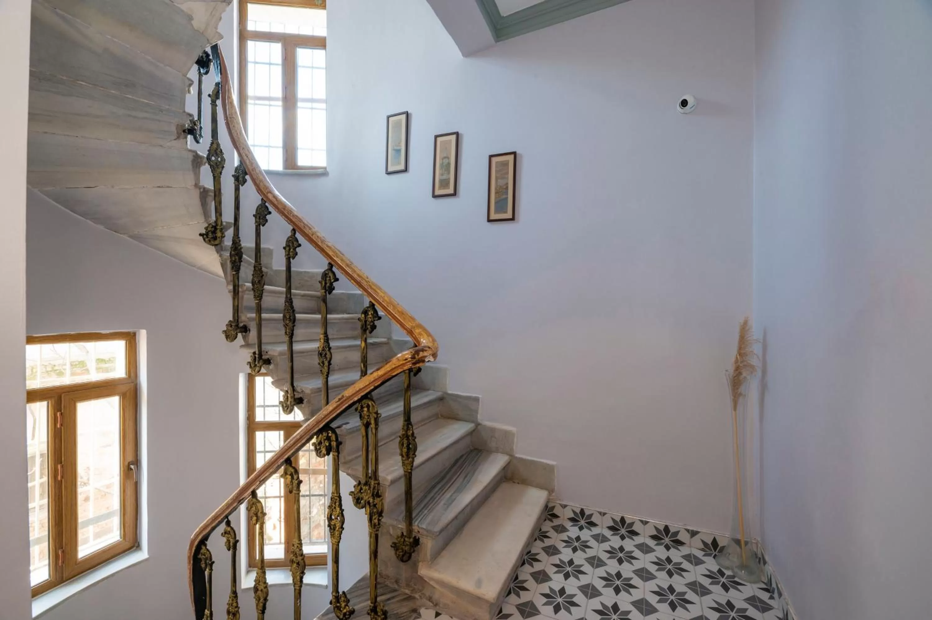 Hiking in O'Pera Okanlı Suites