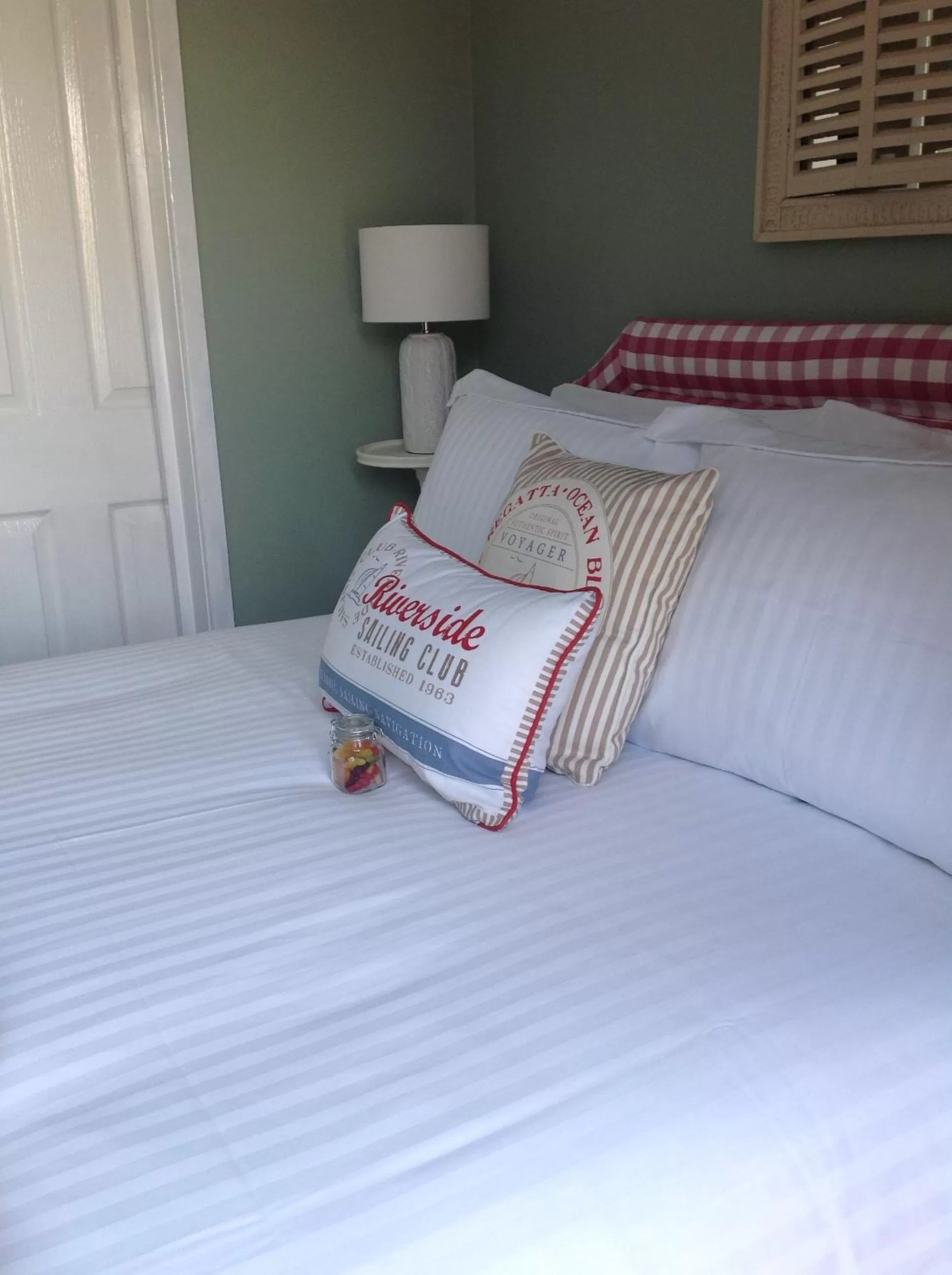 Decorative detail, Bed in Hooray Henrys