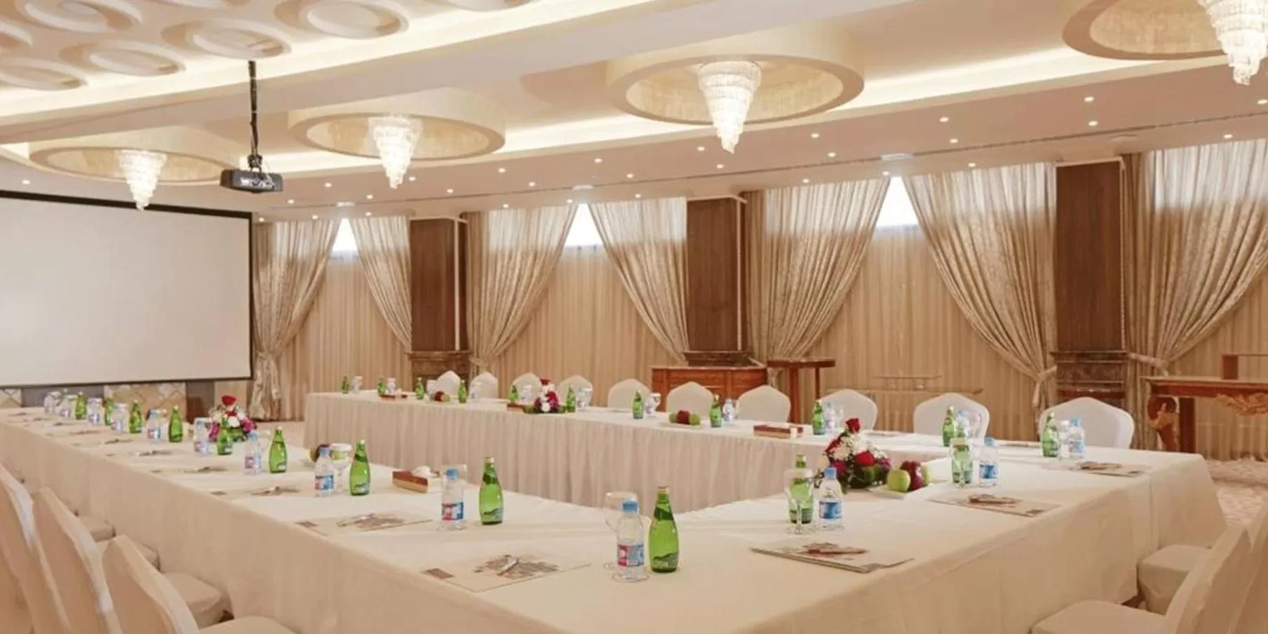 Meeting/conference room in Crowne Plaza Riyadh Palace by IHG
