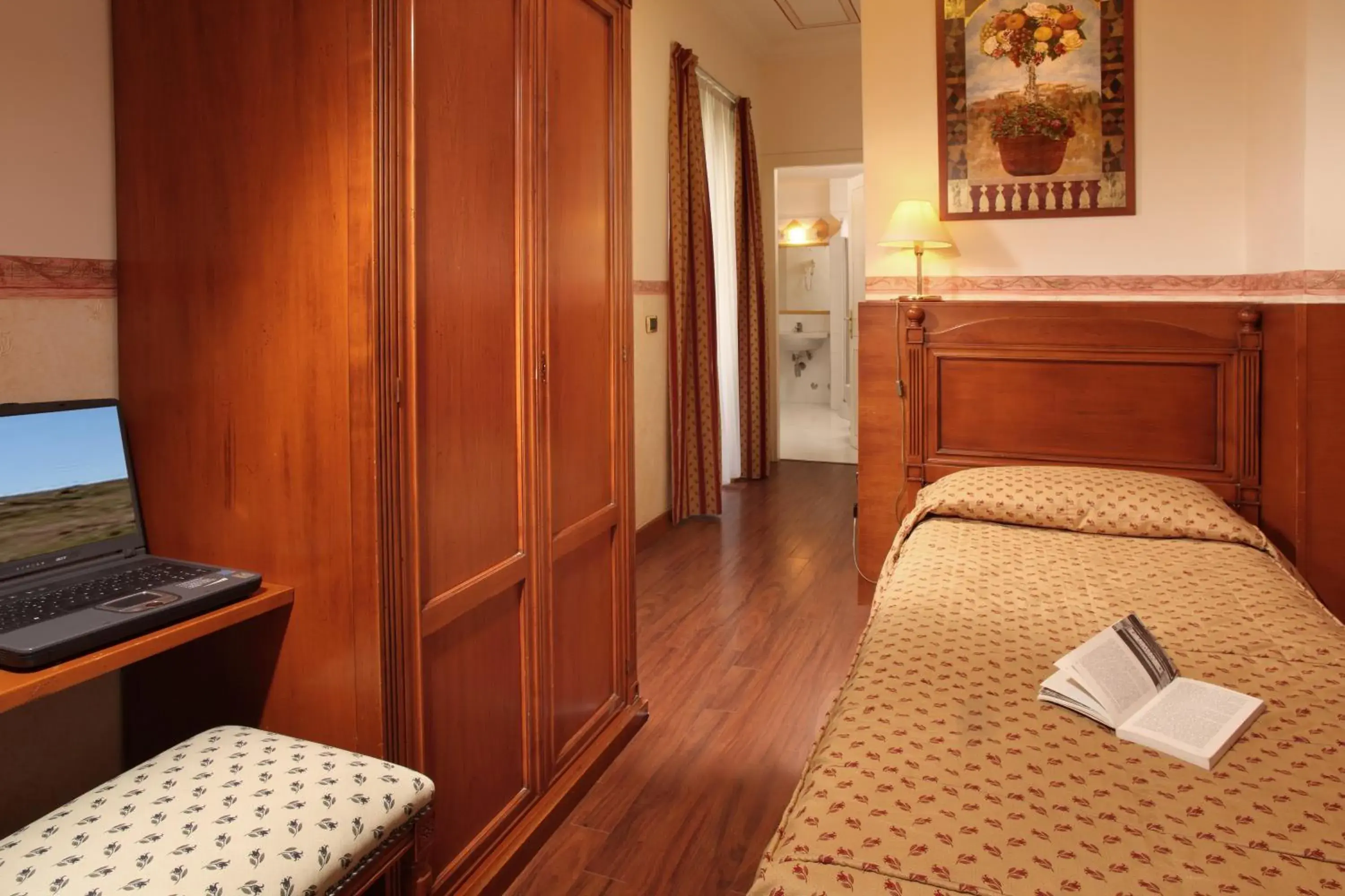 Bed in Hotel Alessandrino
