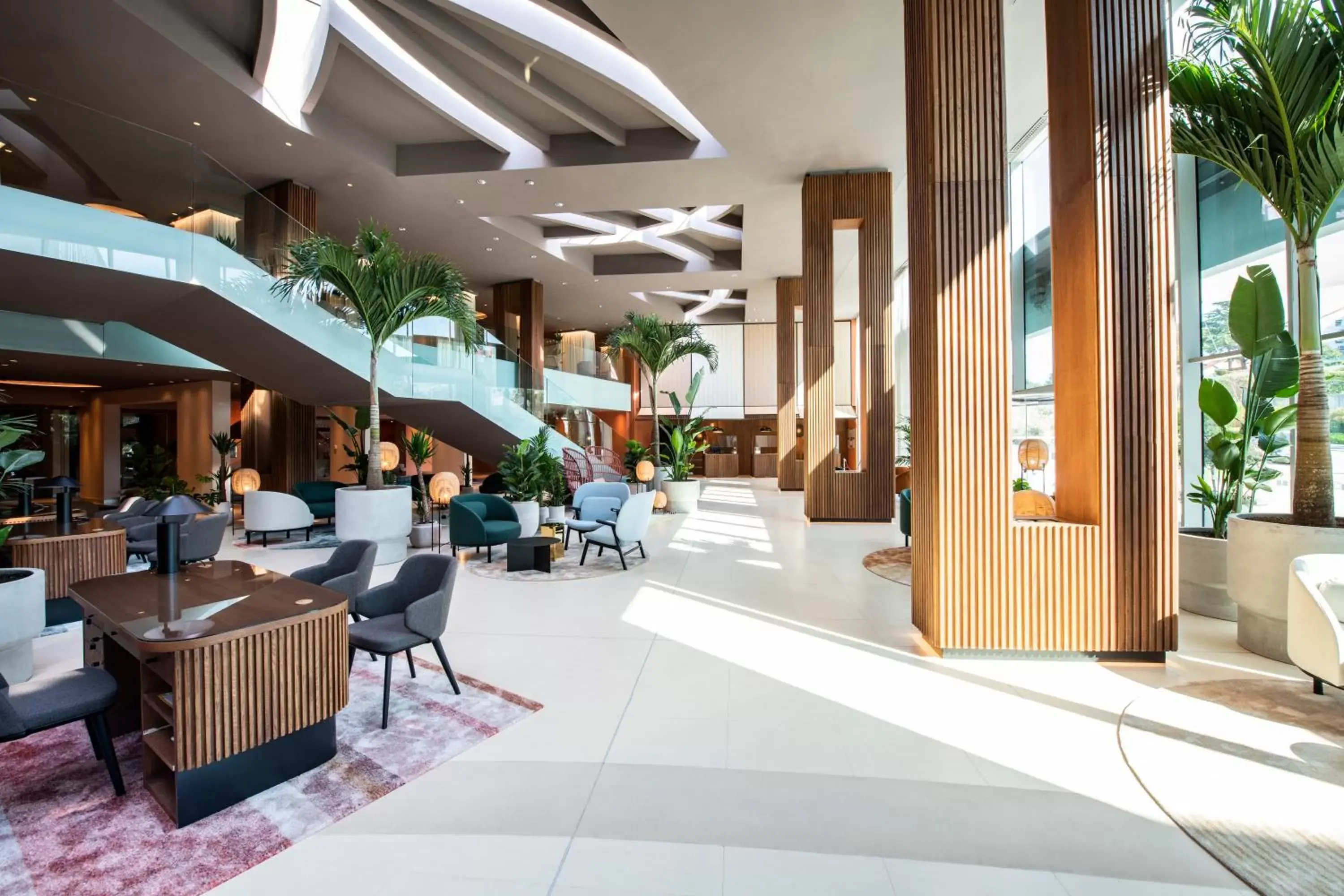 Lobby or reception, Restaurant/Places to Eat in Radisson Blu Resort & Spa