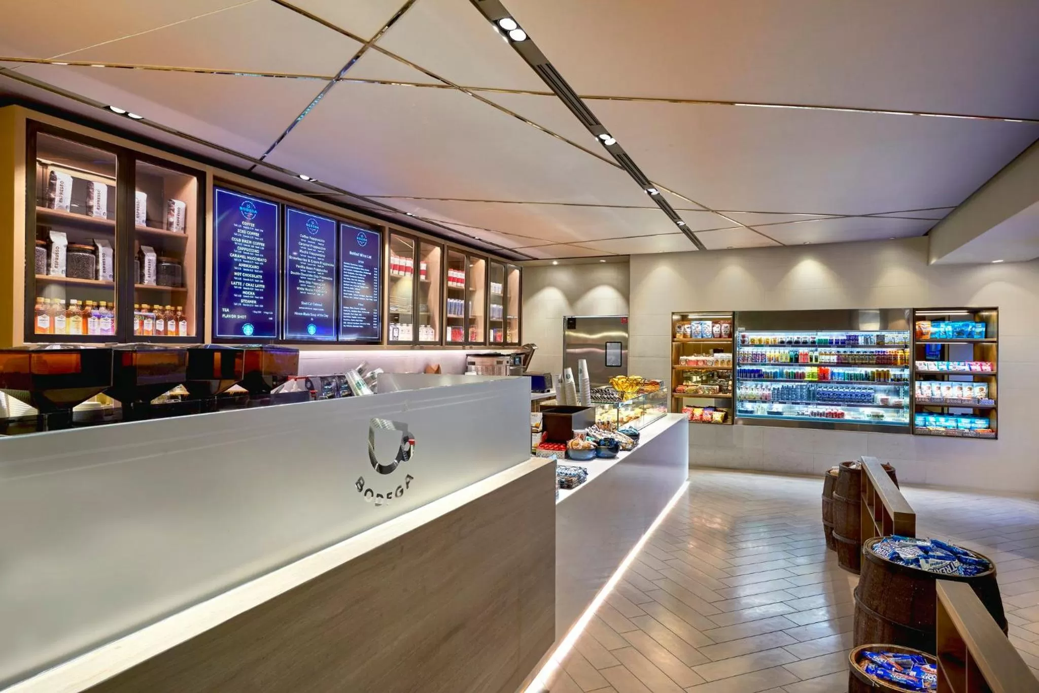 Coffee/tea facilities in Loews Hollywood Hotel