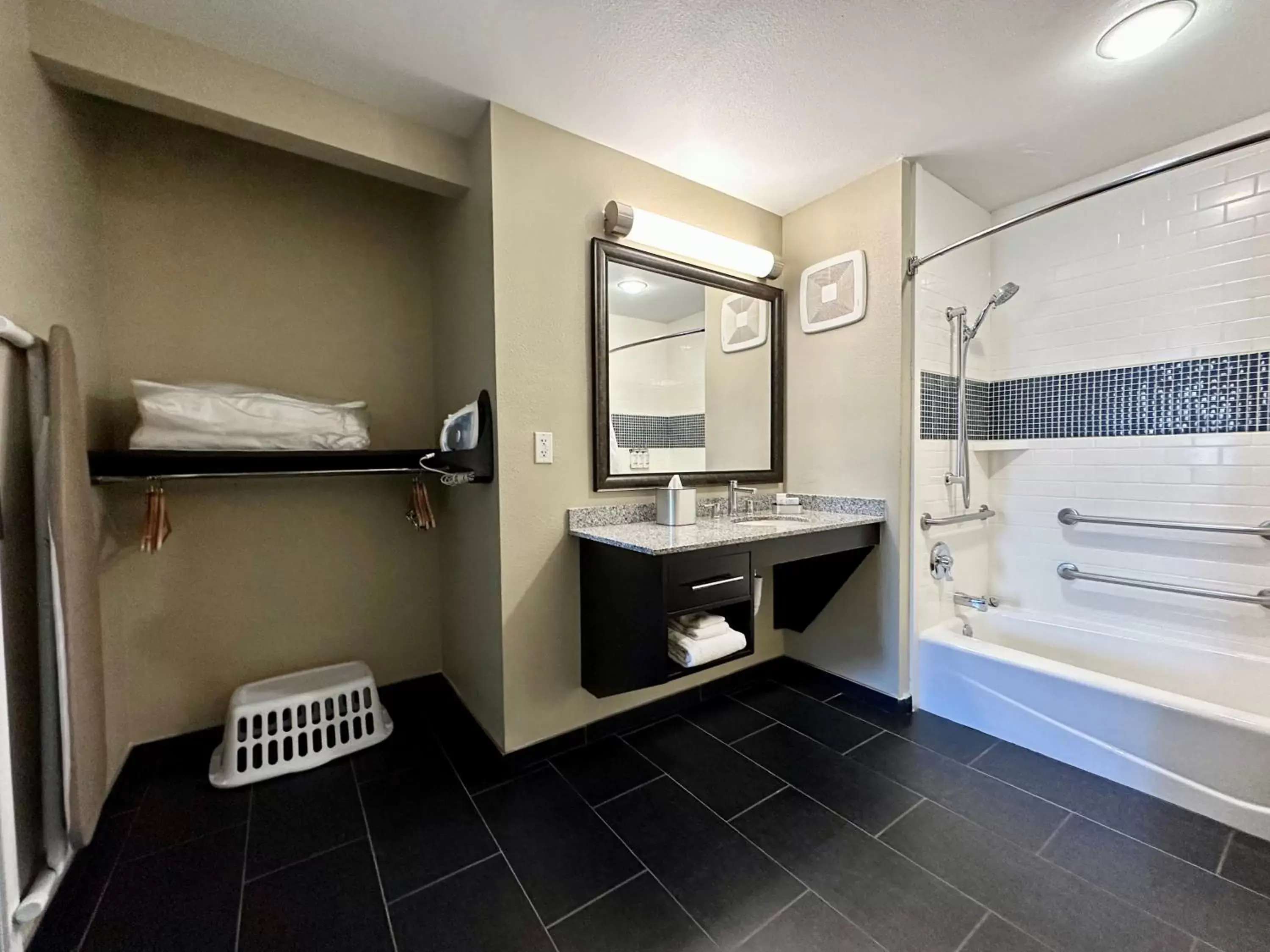 Bathroom in Staybridge Suites Carlsbad/San Diego, an IHG Hotel