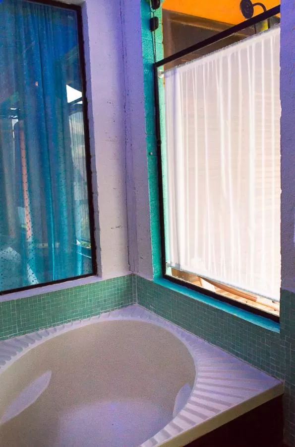 Bath in Pousada Vila Santa Barbara