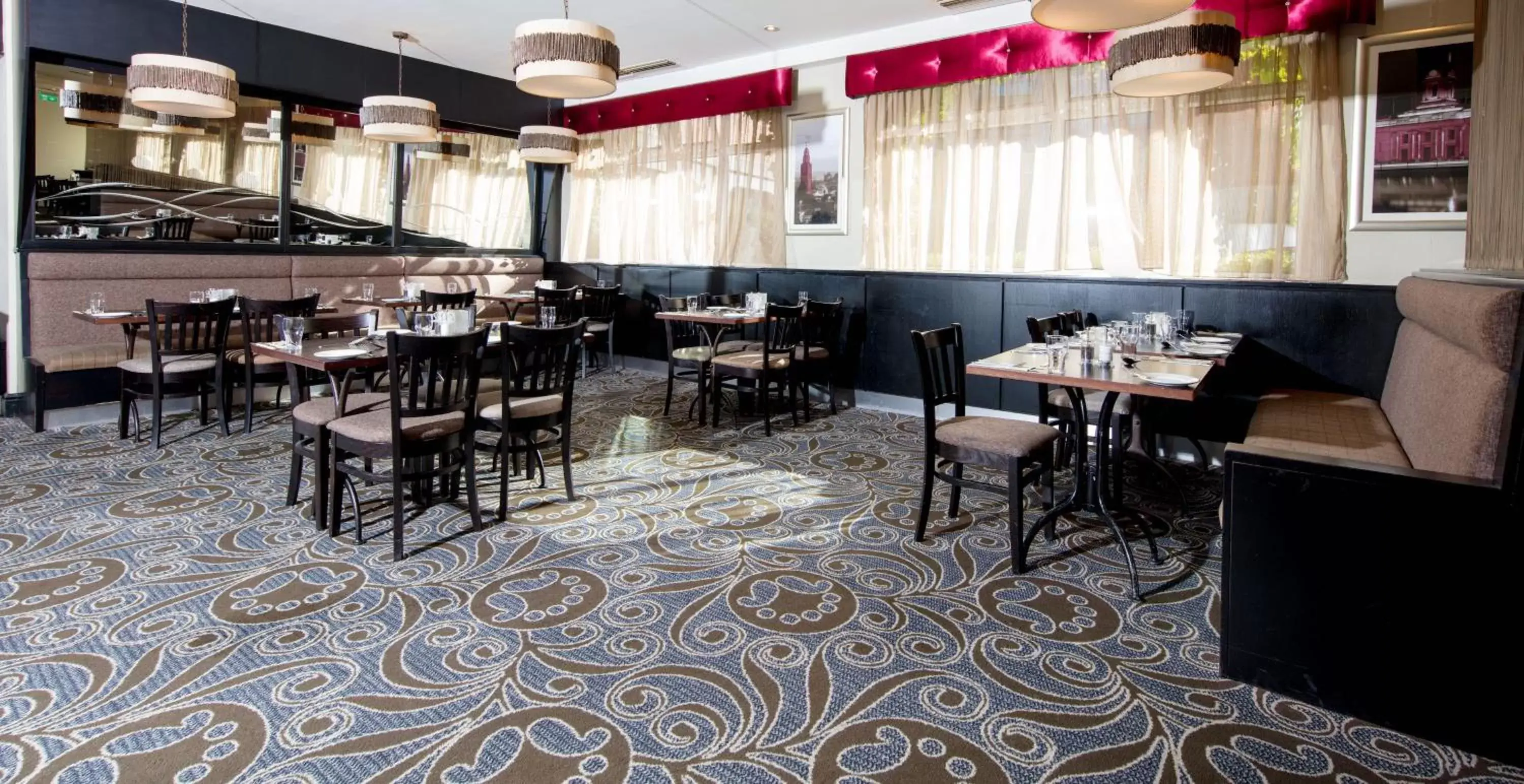 Restaurant/Places to Eat in Leonardo Hotel Cork - Formerly Jurys Inn