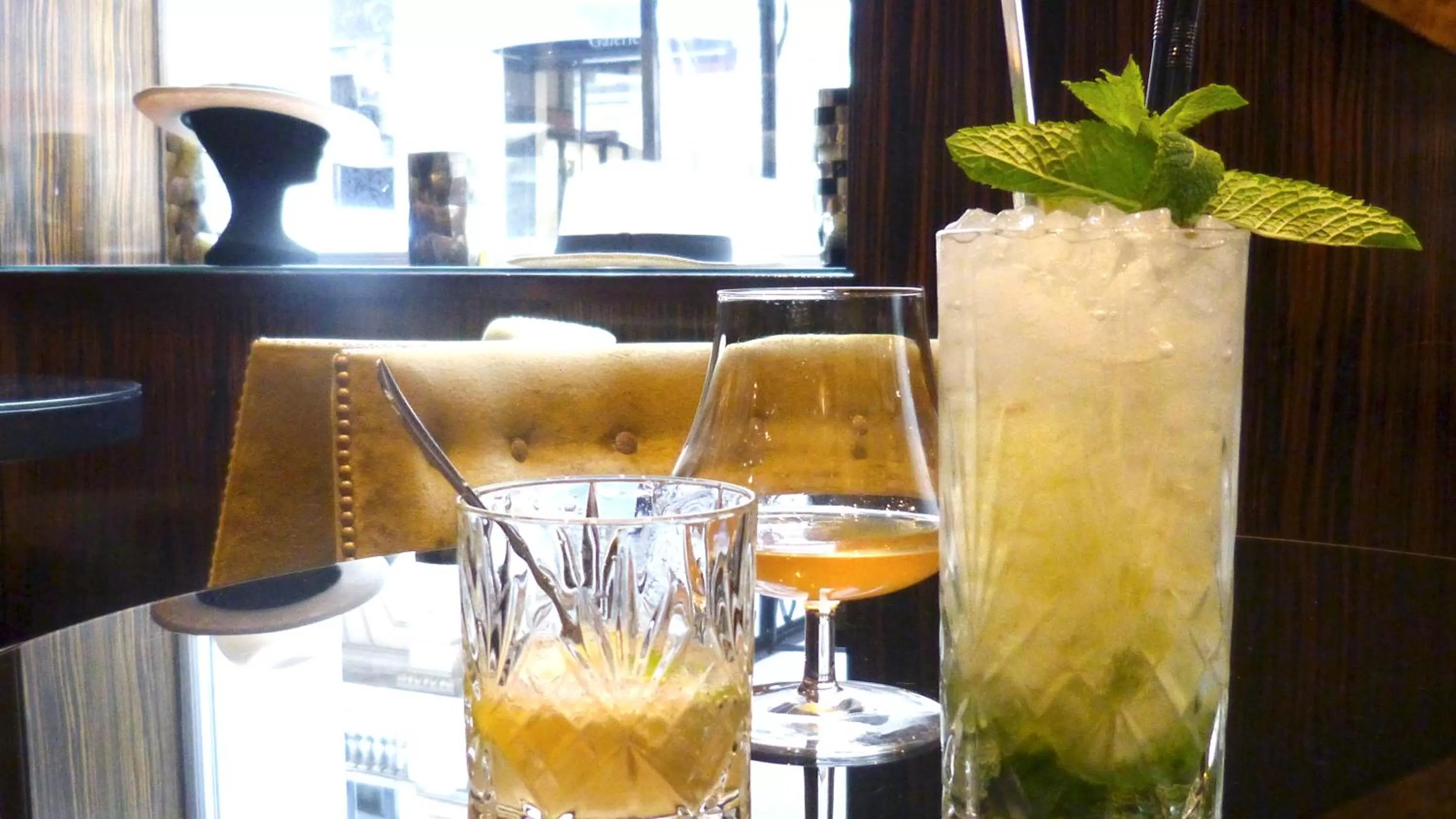 Lounge or bar in Sofitel Paris Le Faubourg