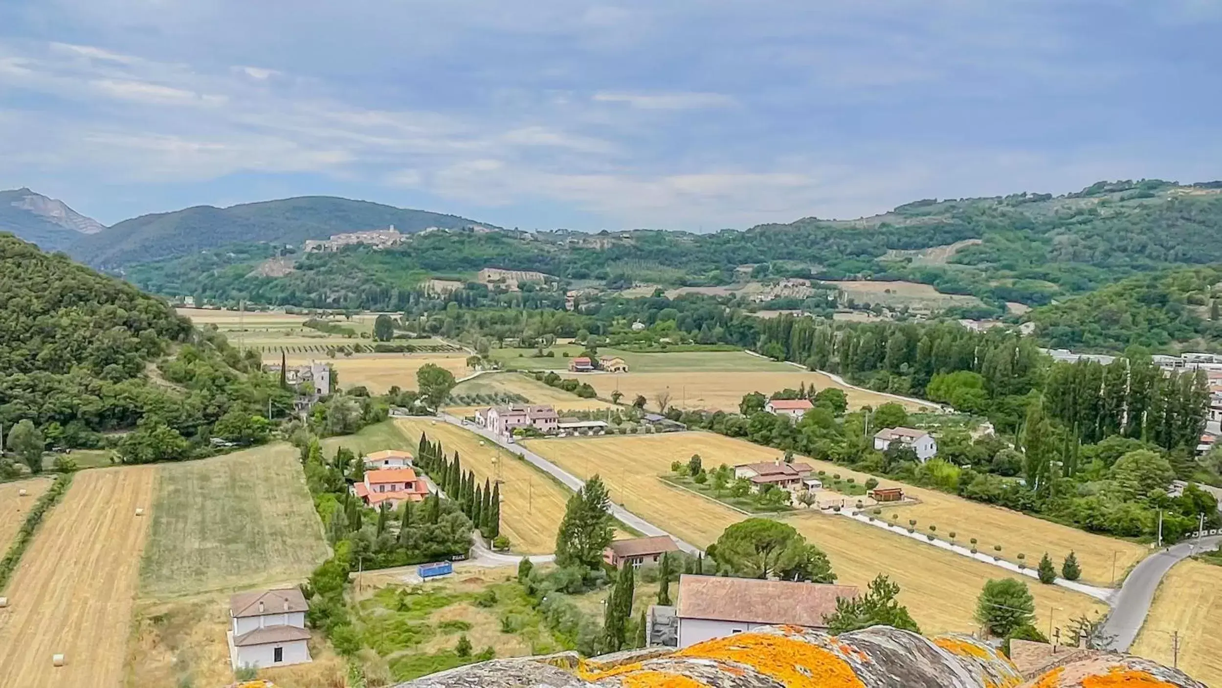 Bird's-eye View in Borgo San Valentino