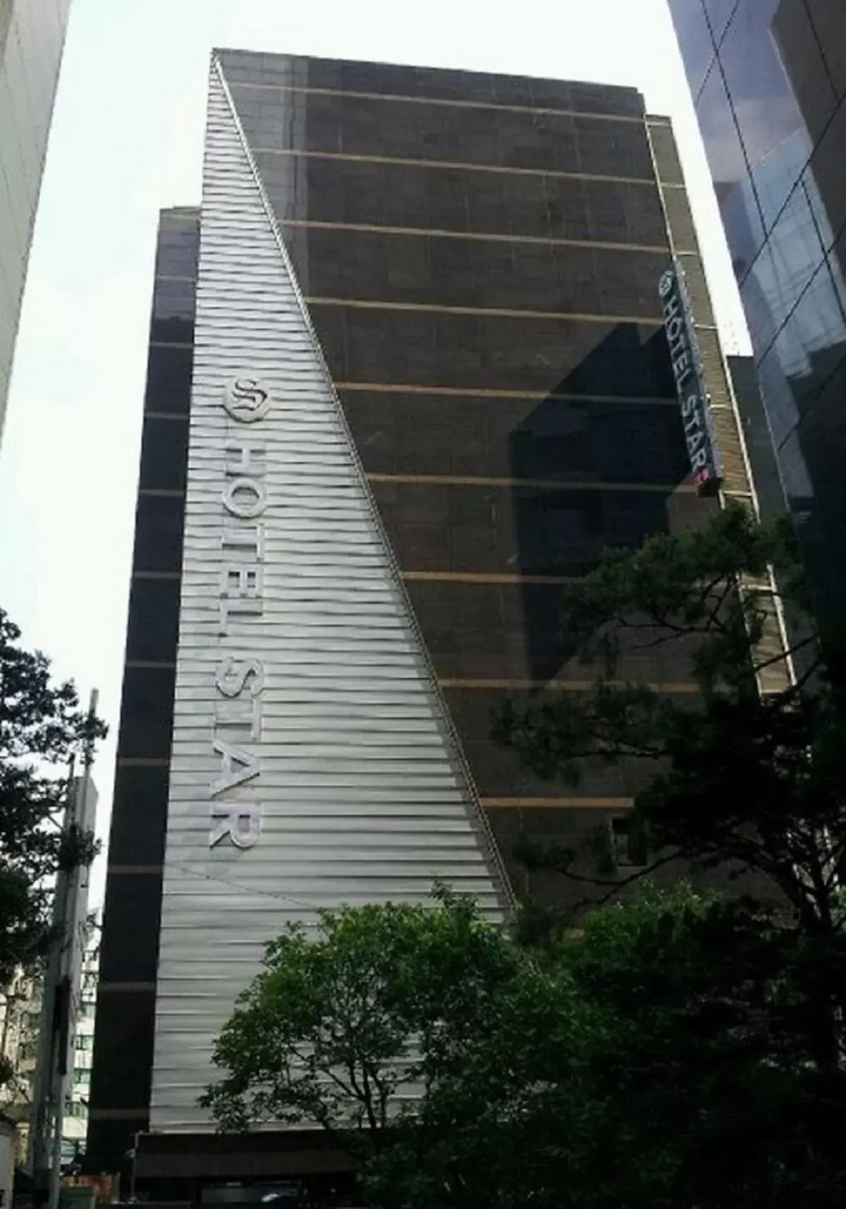 Facade/entrance, Property Building in Hotel Star Gangnam