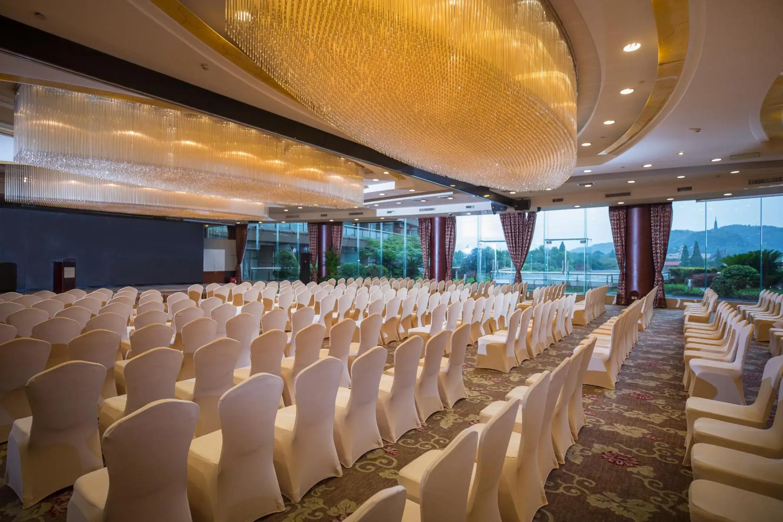 Banquet/Function facilities in Wyndham Grand Plaza Royale Hangzhou