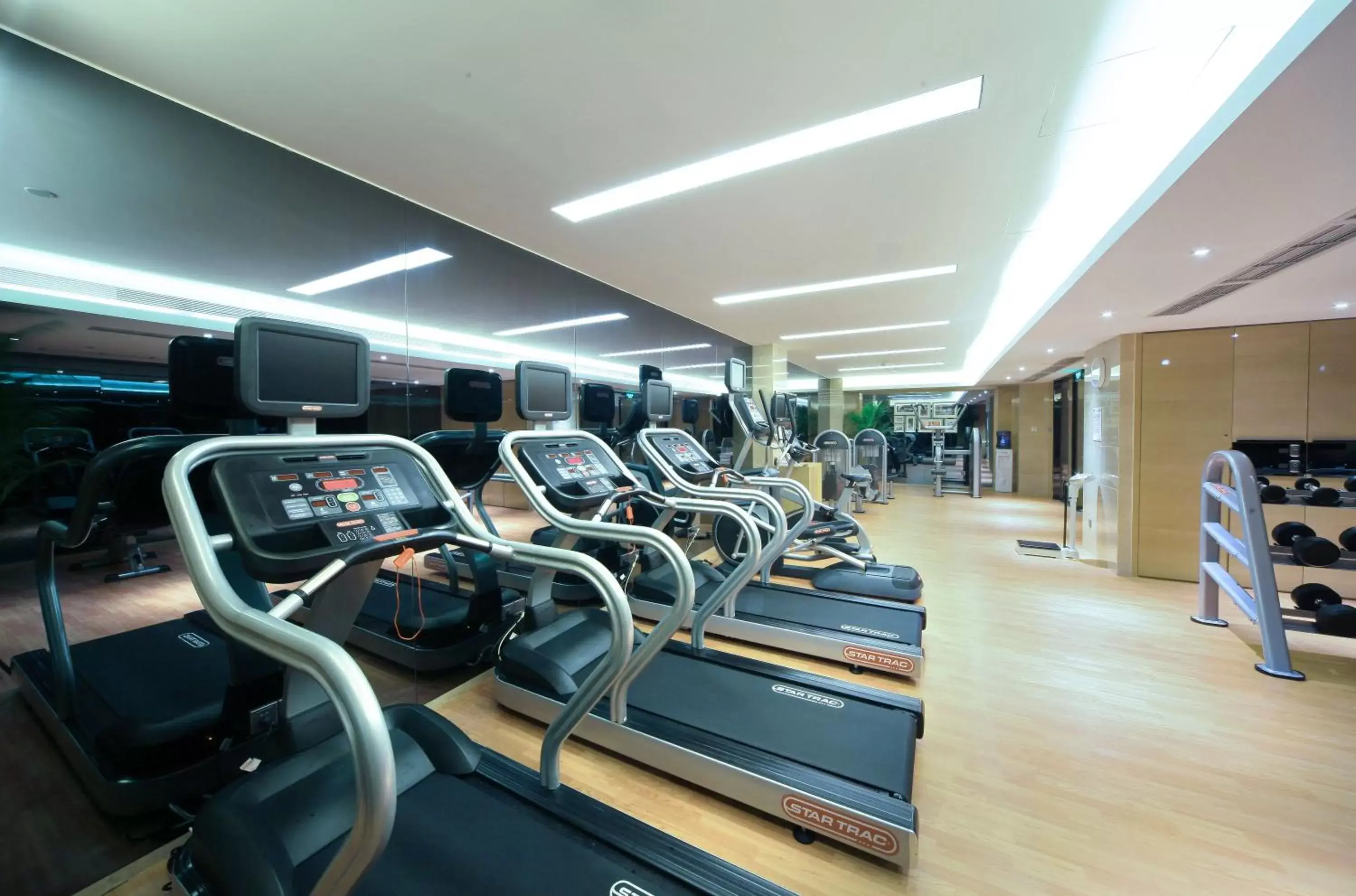 Fitness centre/facilities, Fitness Center/Facilities in Holiday Inn Chengdu Oriental Plaza, an IHG Hotel
