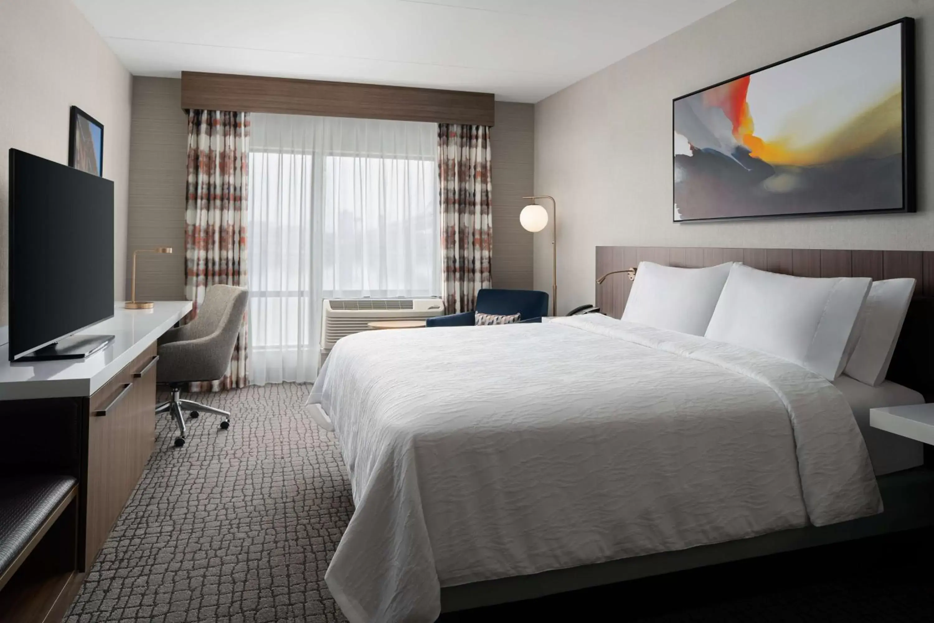 Bed in Hilton Garden Inn Camden Waterfront Philadelphia