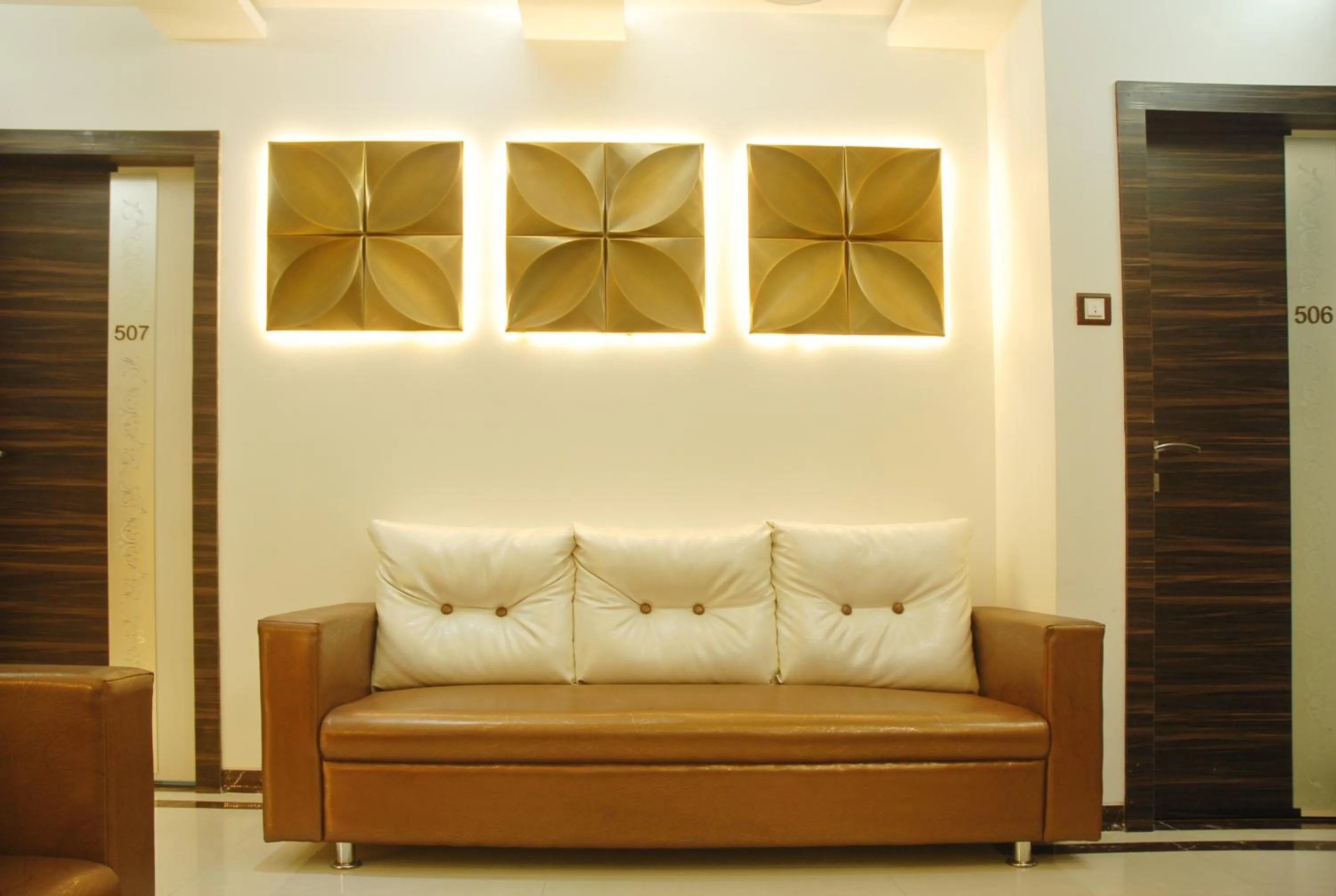 Lobby or reception in Hotel City View