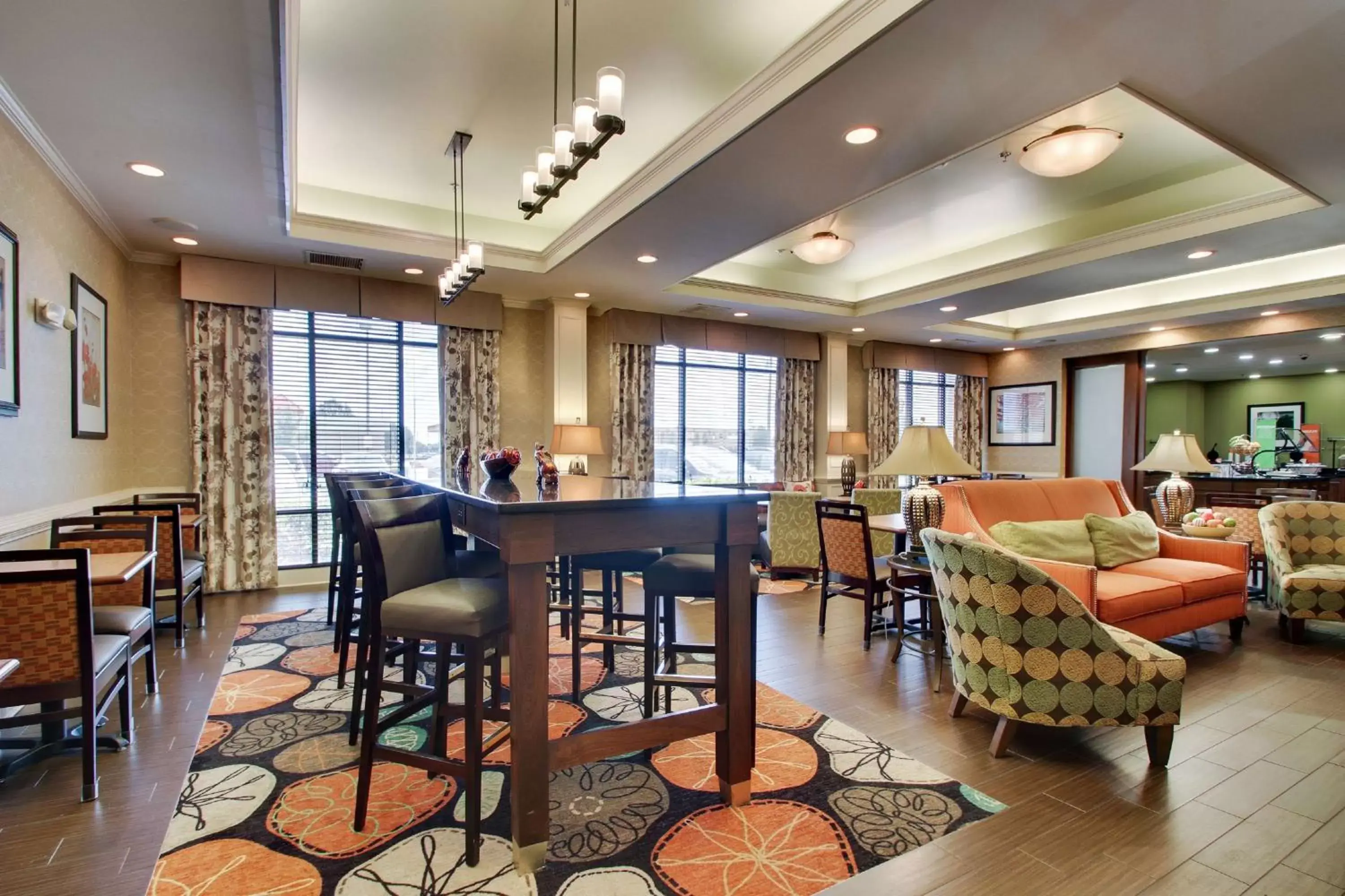 Lobby or reception, Lounge/Bar in Hampton Inn Warner Robins