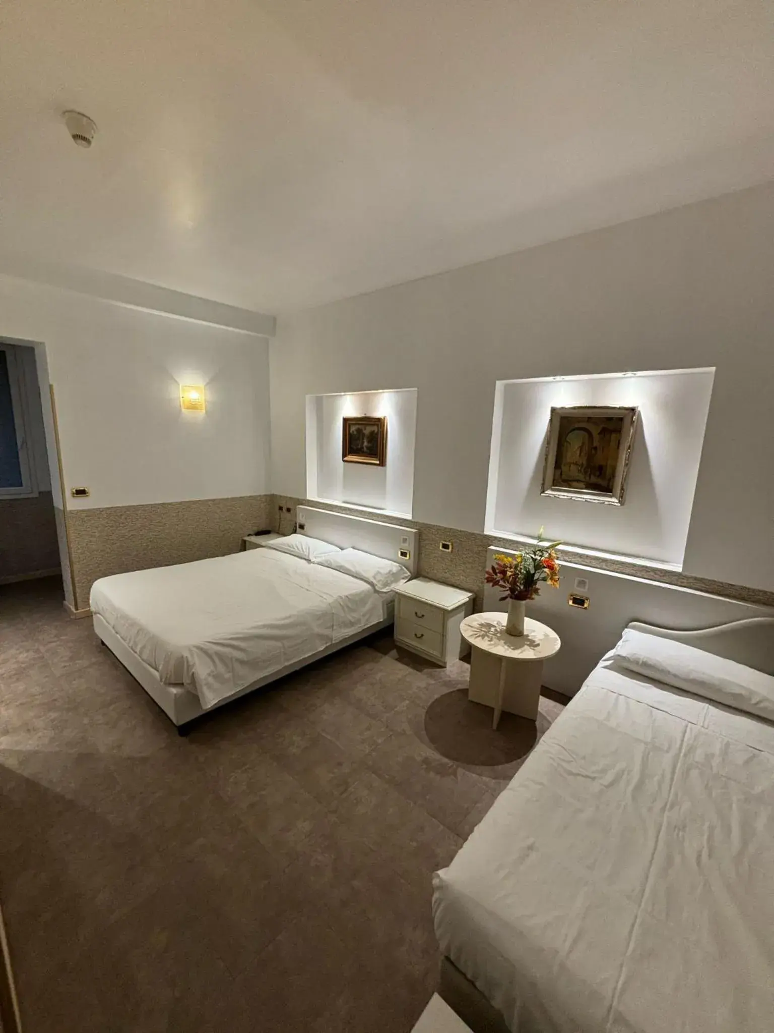 Bedroom, Bed in Albergo Giardinetto