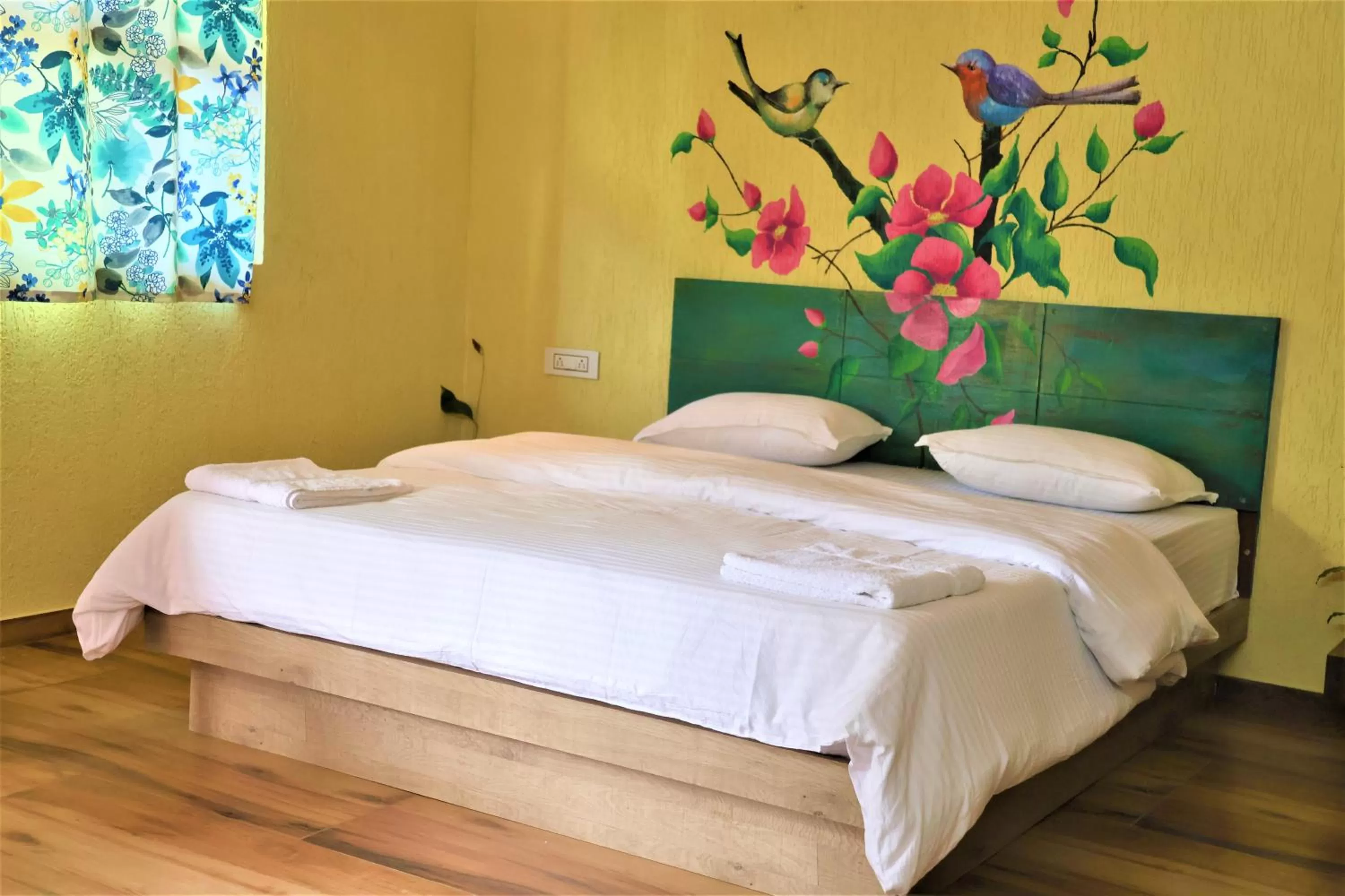 Bedroom, Bed in Saveda Farm & Cottages