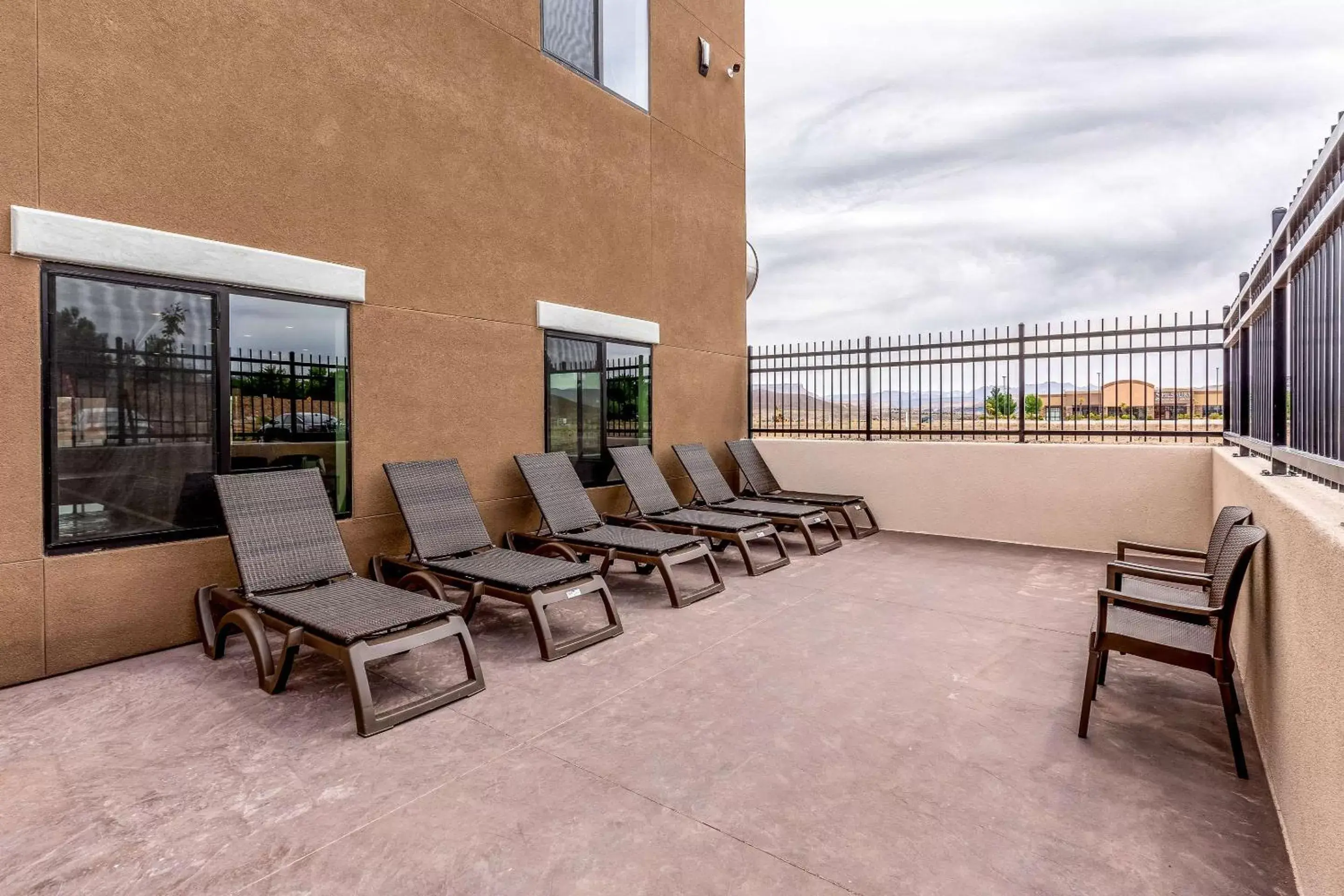 Swimming pool in Sleep Inn & Suites Hurricane Zion Park Area