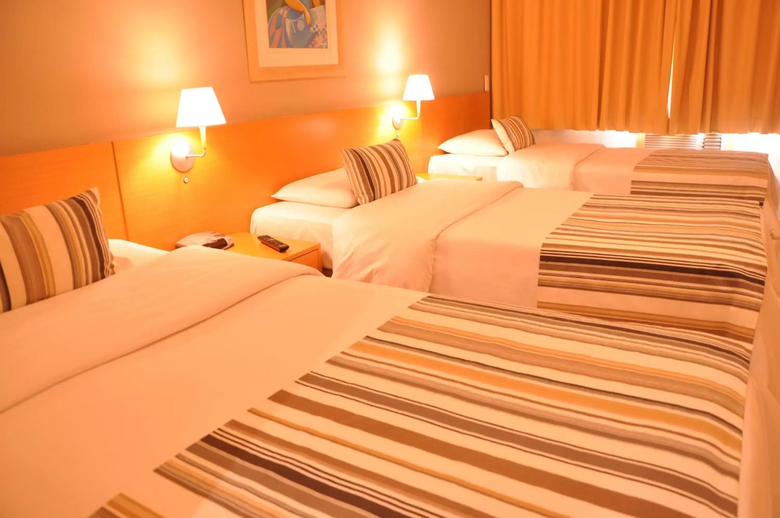Bed in Augusto's Rio Copa Hotel