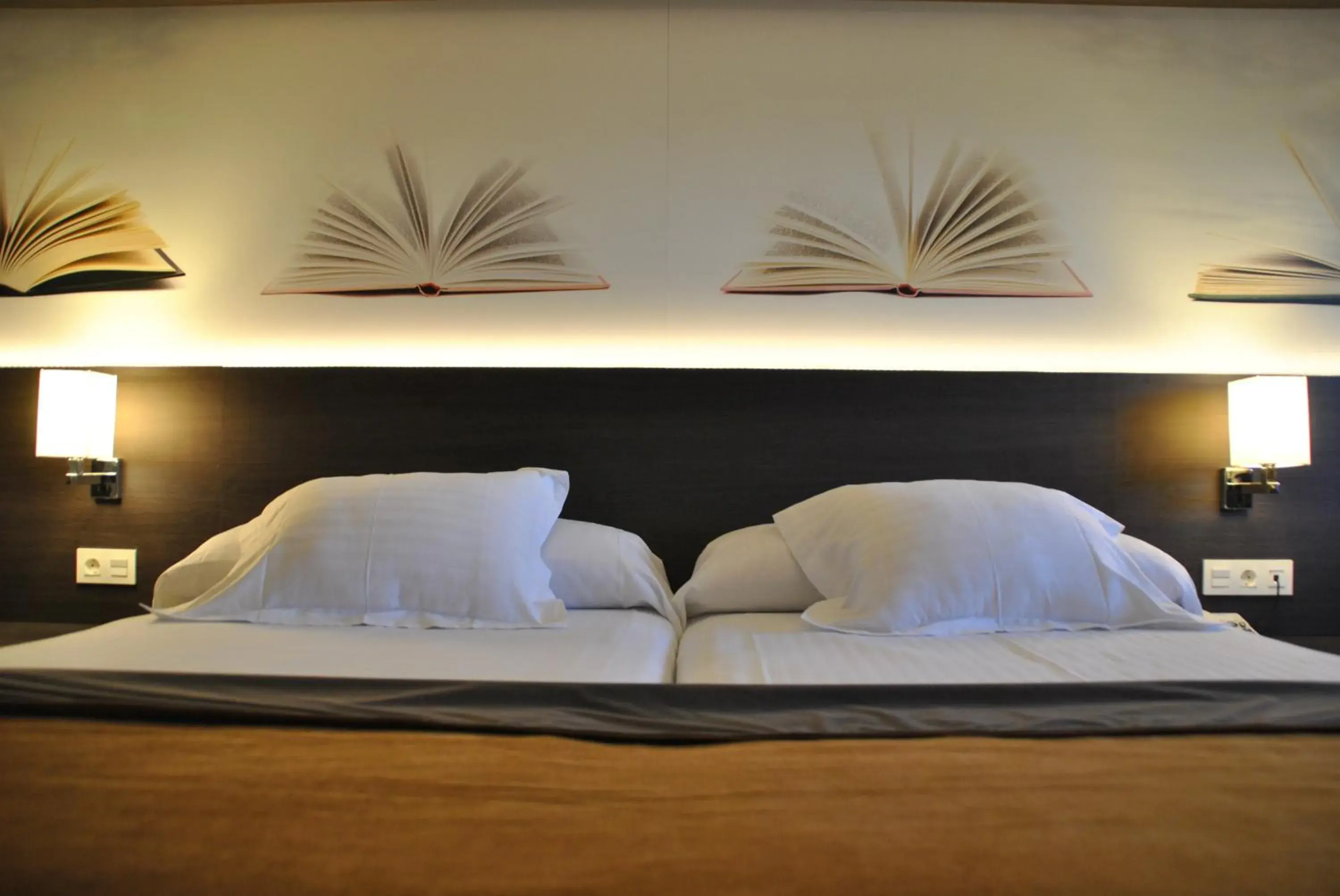 Bed in Brea's Hotel
