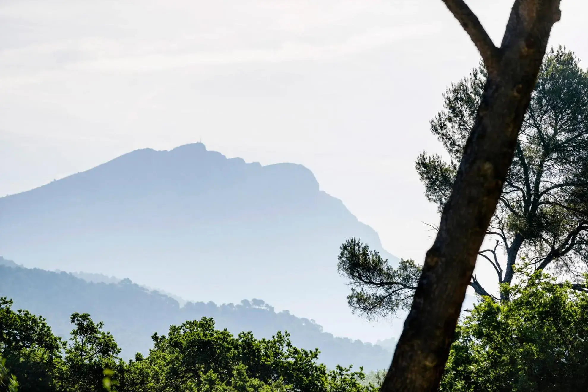 Natural landscape in Les Lodges Sainte-Victoire Hotel & Spa