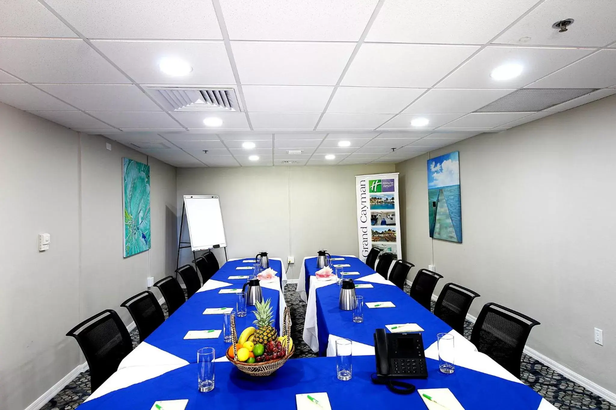 Meeting/conference room in Holiday Inn Resort Grand Cayman, an IHG Hotel